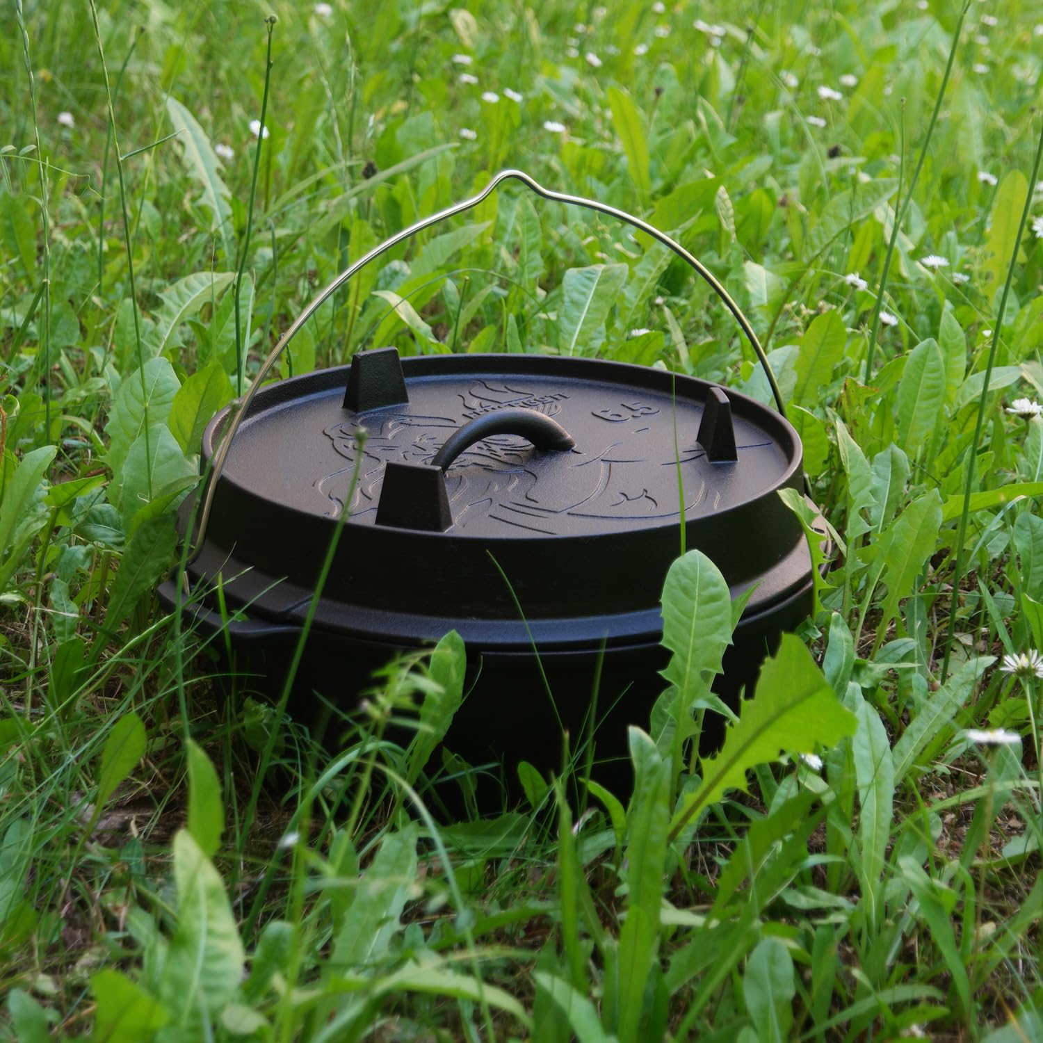 Dutch Oven 6,5 l sans pieds – Grande casserole en fonte pour cuisinière, induction, four, rôti, pain, barbecue – Cocotte pour famille, ragoût, ragoût, ragoût, goulache, cuisine, rôtissoire