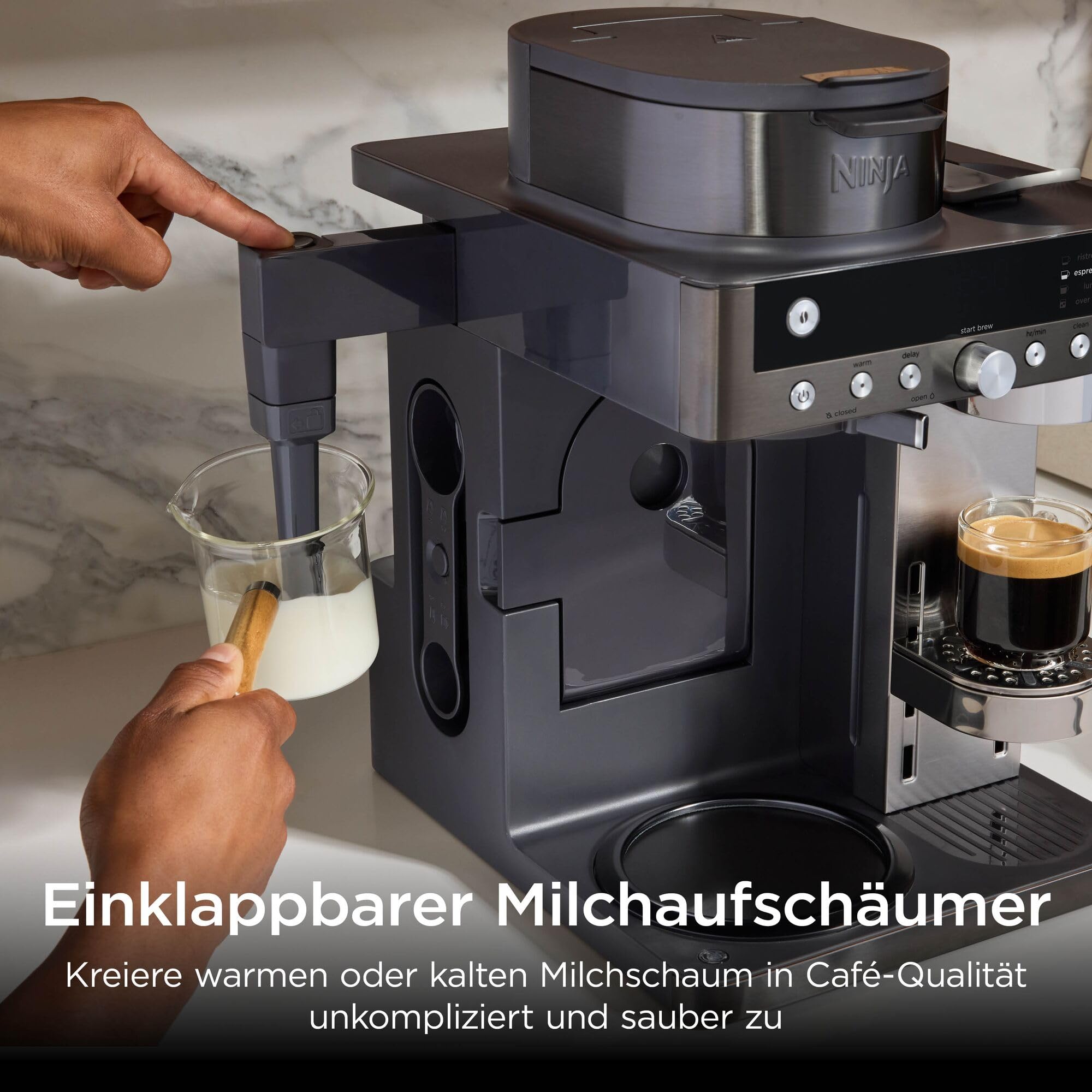 Ninja Prestige 2-in-1 Filterkaffee- und Kapselmaschine mit integriertem Milchaufschäumer, für Latte, Eiskaffee und Flat White, Grau-Metall CFN802EUGM