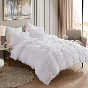 Full Size Luxury Faux Fur Comforter Set - Soft & Breathable 7-Piece Bedding Collection - 1 Comforter, 1 Fitted Sheet, 1 Flat, 2 Pillowcases, 2 Pillow Shams - Deep Pocket - Premium Quality, White