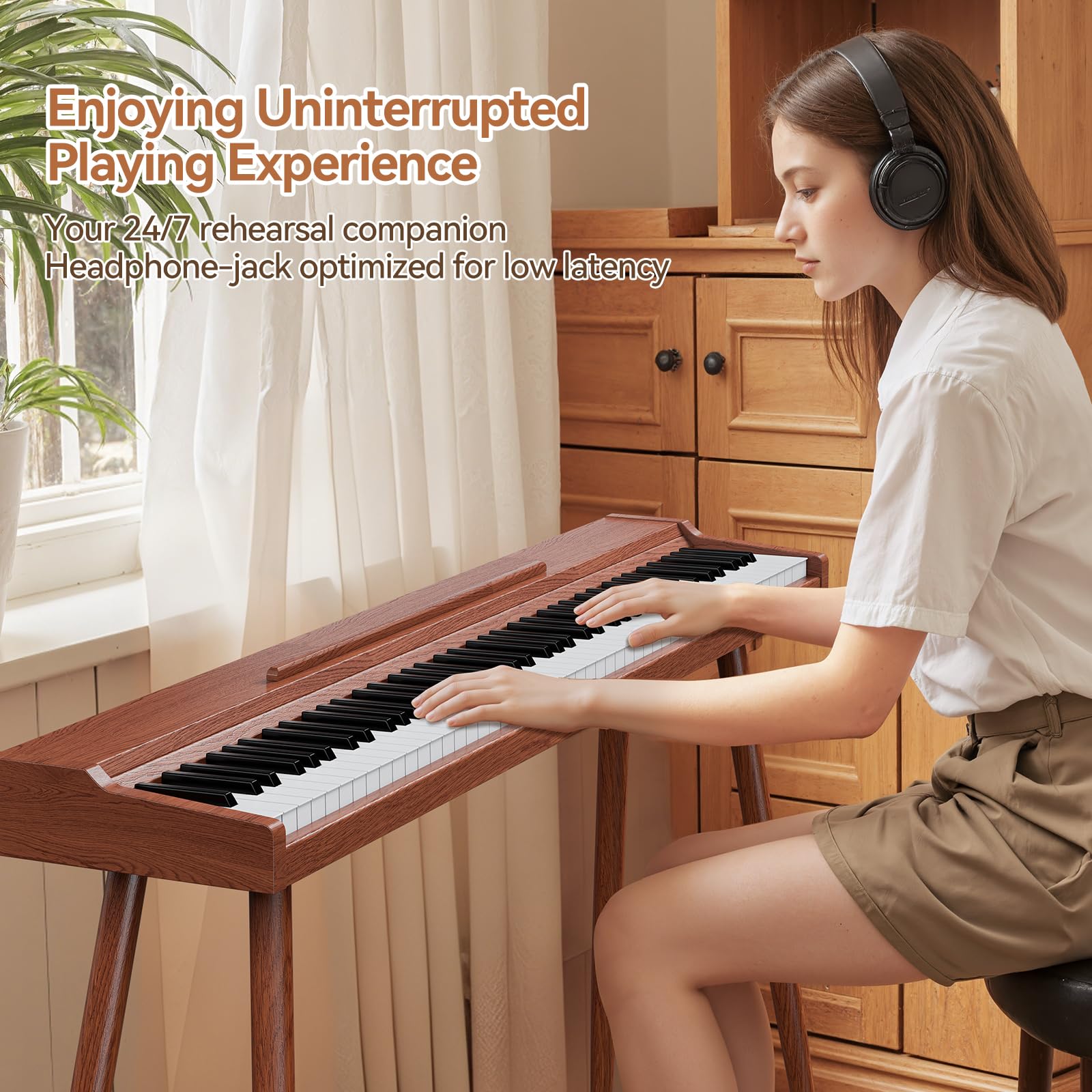 TERENCE P10 Pianoforte Digitale 88 Tasti per Principianti, Studenti & Intrattenimento Domestico | Sistema a 3 Pedali, Altoparlanti Stereo 20W, Doppia Uscita Cuffie