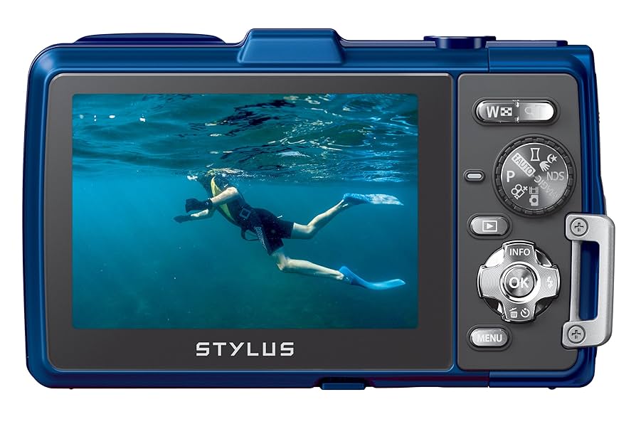 OLYMPUS デジタルカメラ STYLUS TG-835 STYLUS TG-835 Tough | 防水デジタルカメラ T(Tough) シリーズ