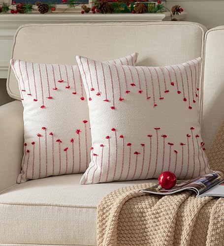 Juego de 2 fundas de almohada bohemias de Navidad de 18 x 18 pulgadas, fundas de almohada decorativas de Navidad color beige con línea roja para