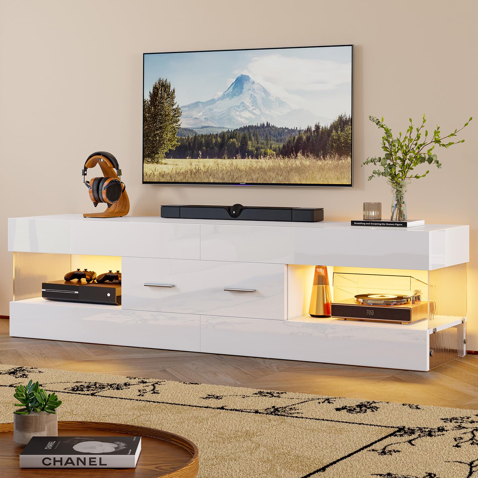 Bestier Mobile TV per TV da 65 pollici,moderno mobile TV laccato lucido,centro di intrattenimento a LED con ampio cassetto,consolle TV per soggiorno e camera da letto(bianco)