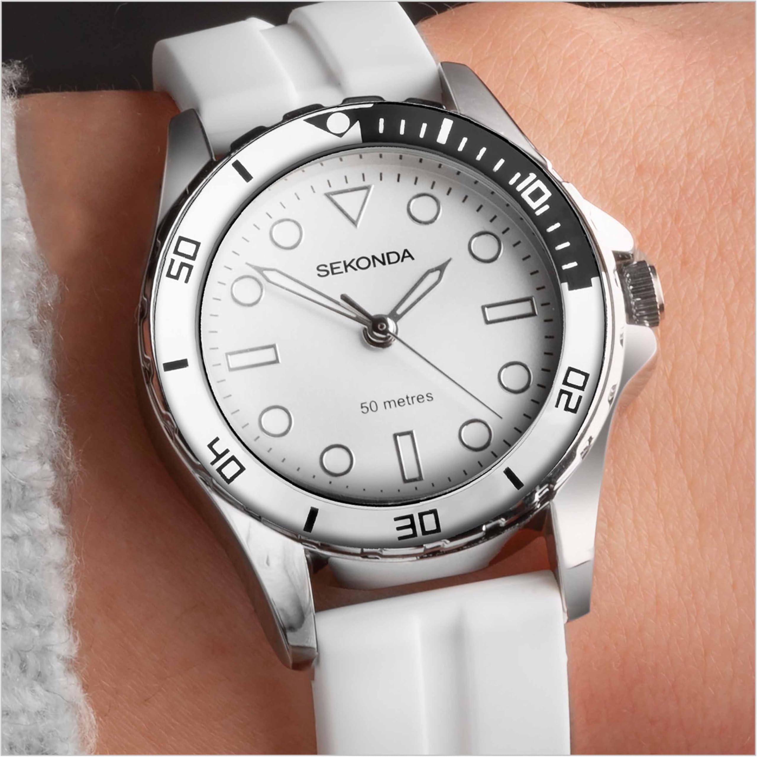 Sekonda Orologio da donna Balearic 33mm stile subacqueo analogico al quarzo vetro minerale 50m resistente all'acqua