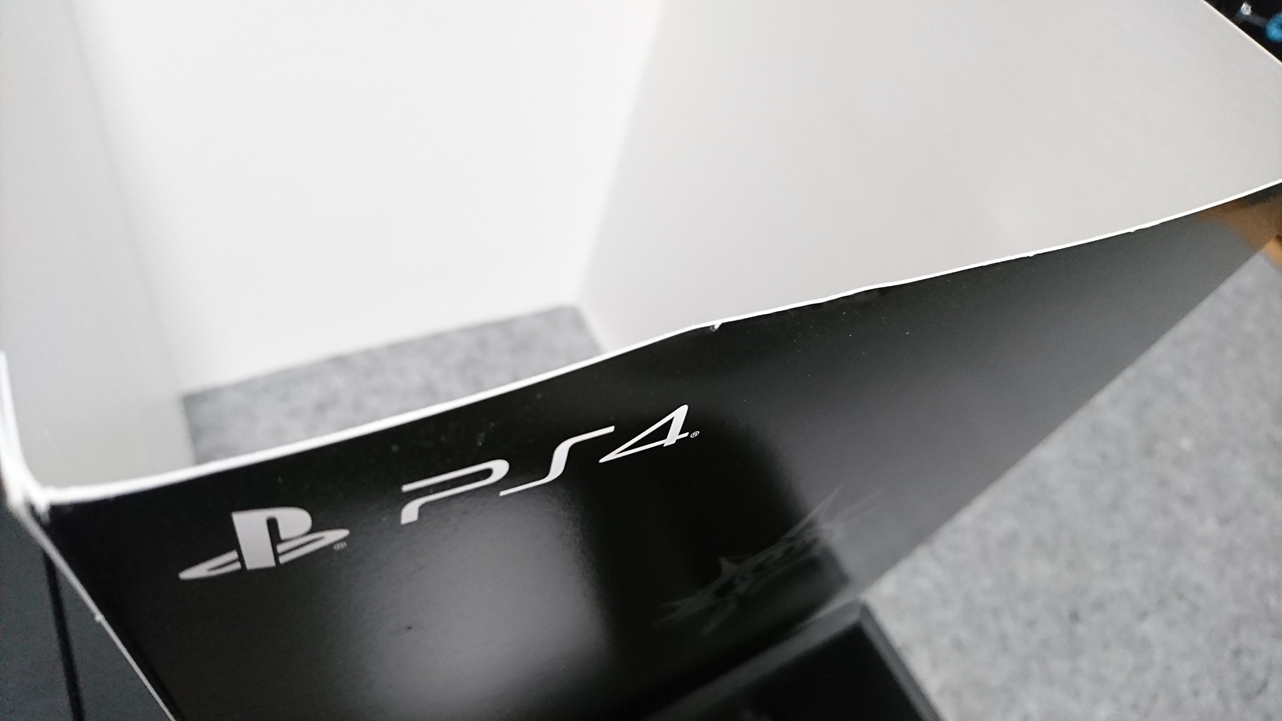 Amazon.co.jp: NieR: Automata ニア・オートマタ Black Box Edition  