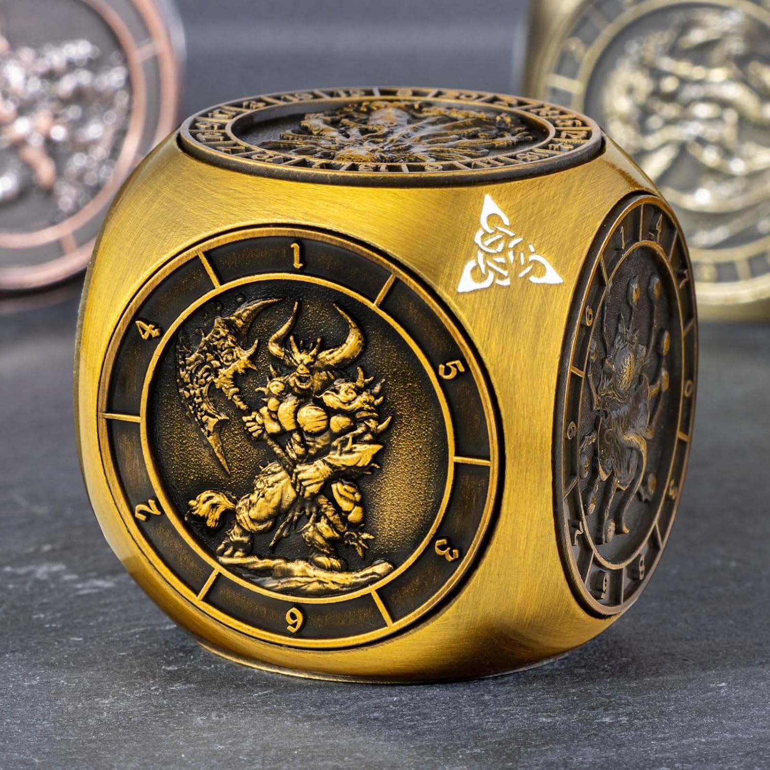 KERWELLSI 7 in 1 DND Dice Set D&D, Polyhedral Metal Spinner Dice, 3D Relief D and D Role Playing Dice with Gift Box (Gold)