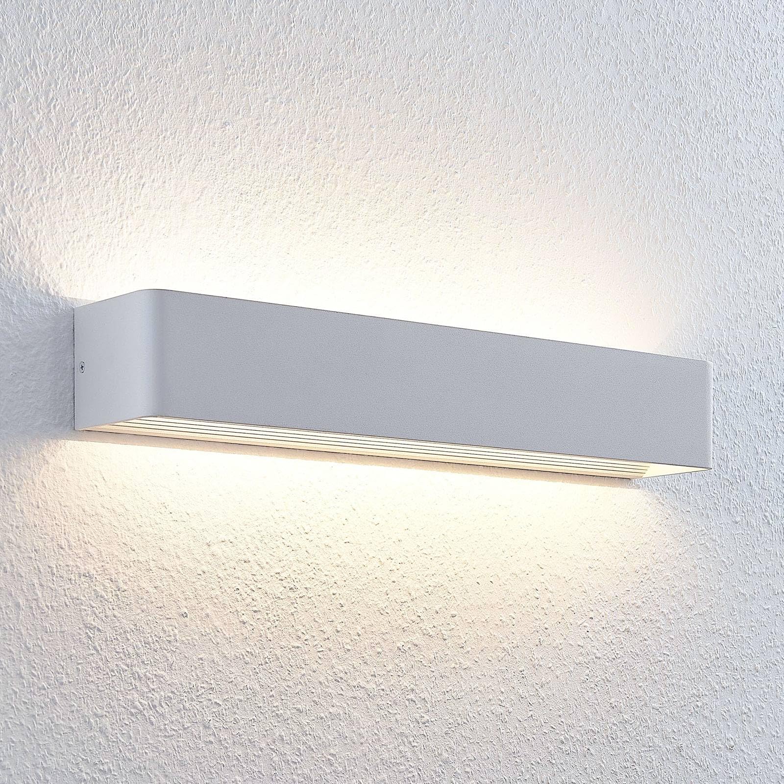 Lindby LED Wandleuchte, Wandlampe Innen Lonisa (Modern) in Weiß aus Metall (1 flammig) - Wandstrahler Wandbeleuchtung Schlafzimmer/Wohnzimmer Licht nach oben & unten Wohnzimmerleuchte