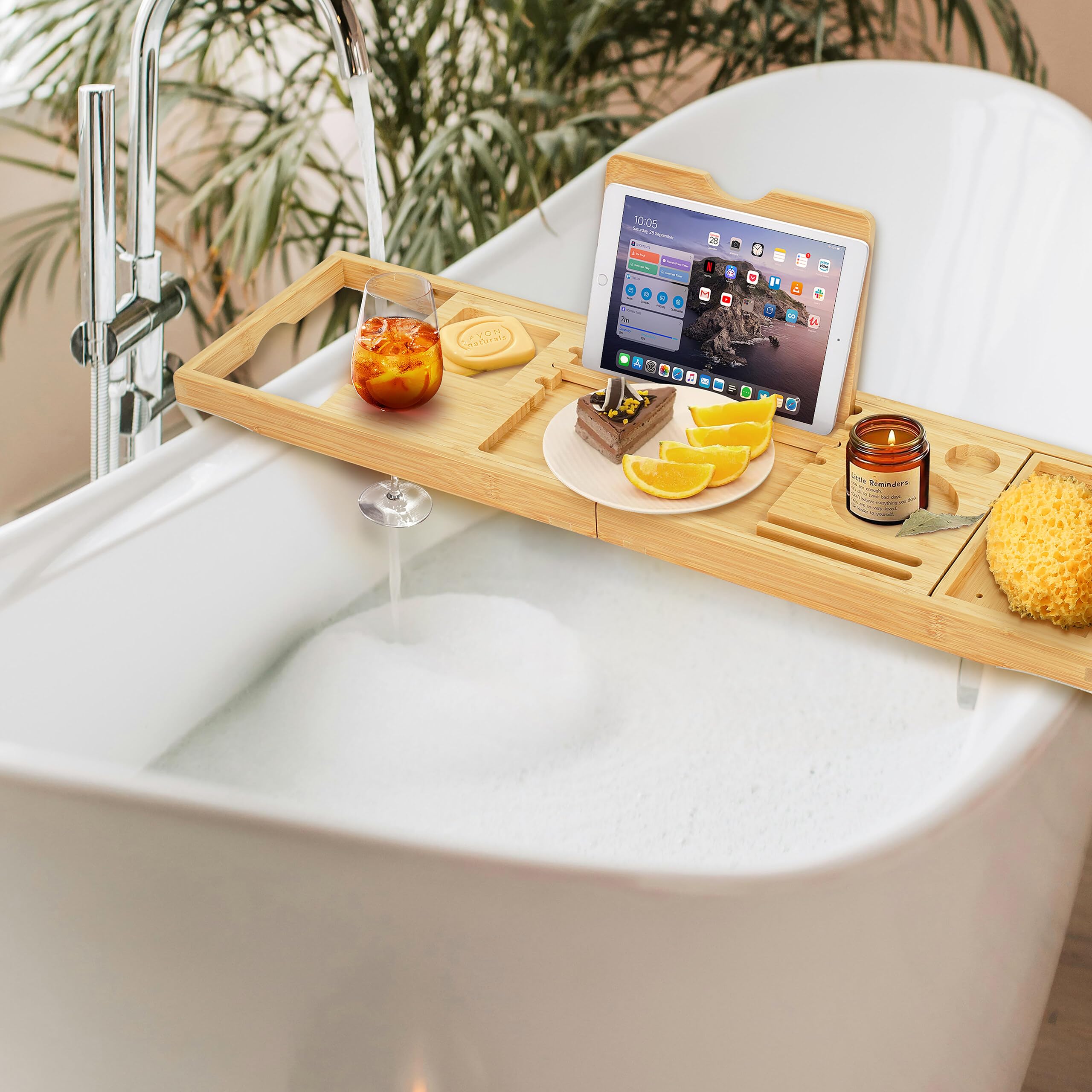 Relaxdays Bambusowa półka na wannę, wysuwana 70-105 cm, składana, uchwyt na szkło i podpórka na książki, deska do wanny, naturalna