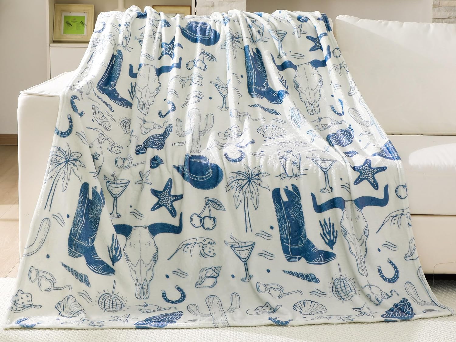 HunnmingRe Coastal Cowgirl Throw Blanket 60 x 80 Inches Blue Velvet Soft Plush Preppy Blanket with Cowboy Hat Boots Horseshoe Seashell for Boho Gifts Couch Bed Sofa Chair Birthday Decore