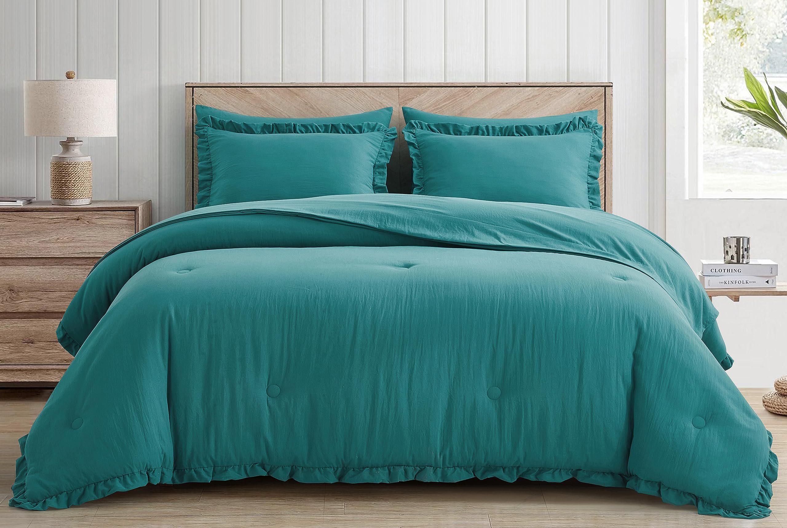 Chezmoi Collection Eleanora Oversized Queen Bed in a Bag 7-Pieces Ruffled Edge Trim Stone Washed Brushed Microfiber Comforter with Sheets Lightweight