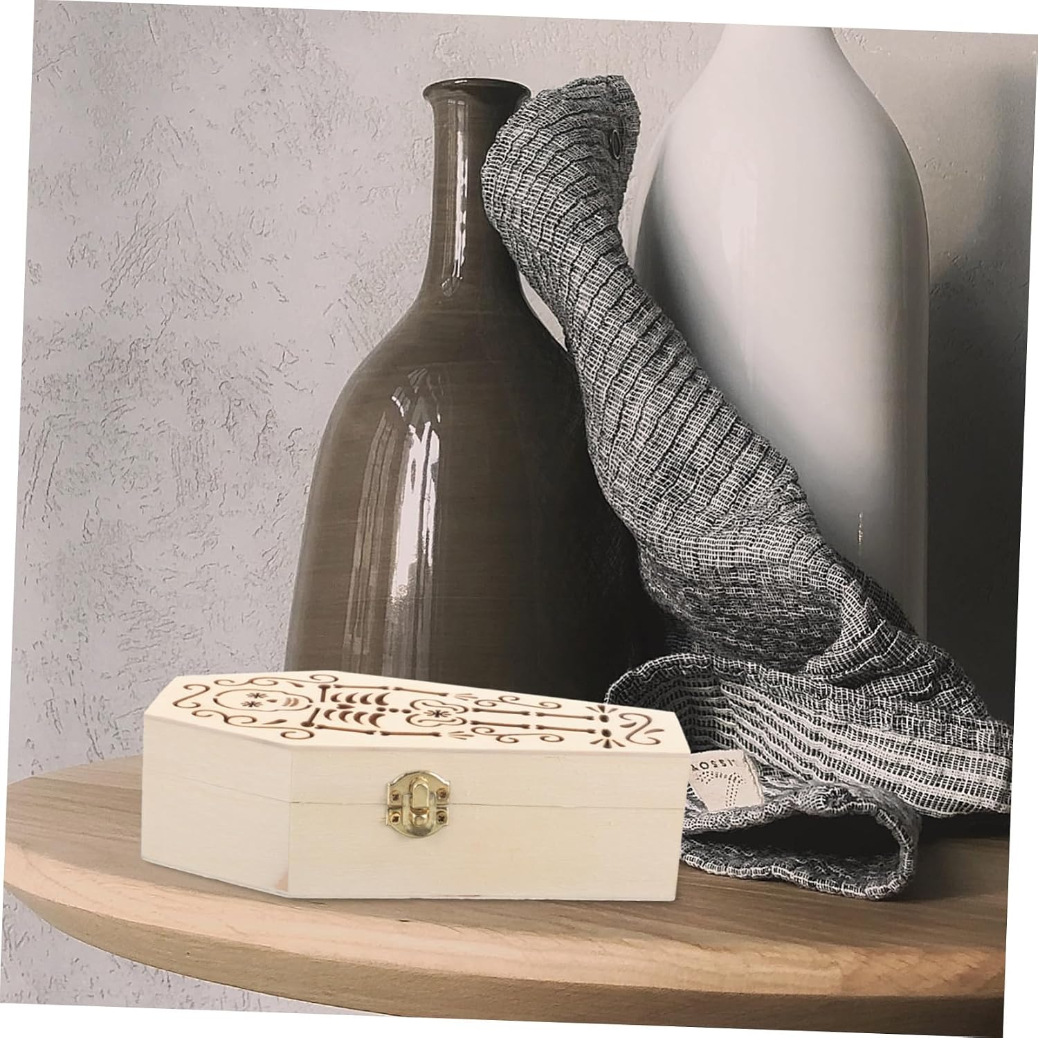 Wooden Pet Urn Coffin Small Cremation Casket for Ashes Handcrafted Memorial Box for Cat Dog Parrot Keepsake with Hard Structure and Compact Design