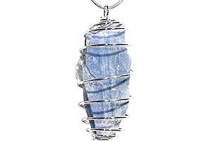 Blue Kyanite Necklace: A Crystalline Gemstone for Clarity and Balance