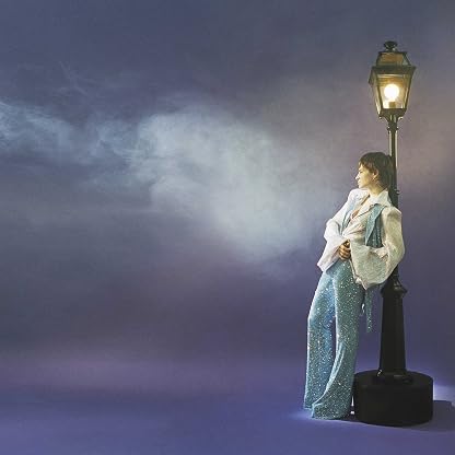 La vita nuova (EP) [LP] por Christine and the Queens, capa do álbum