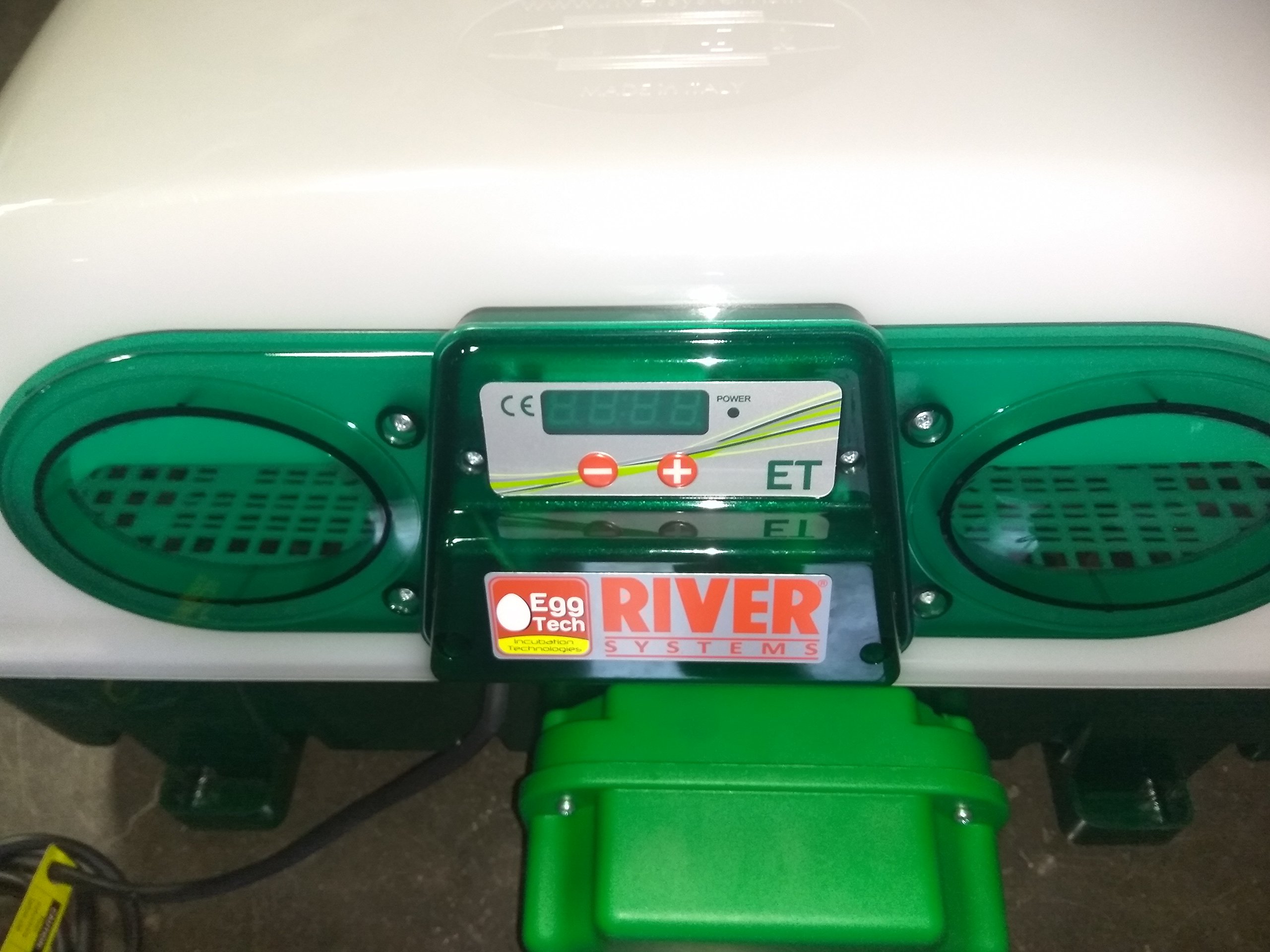 Incubateur numérique ET49 avec unité girauova OVOMATIC pour œufs - River Systems - capacité 49 grands œufs 0 196 petits