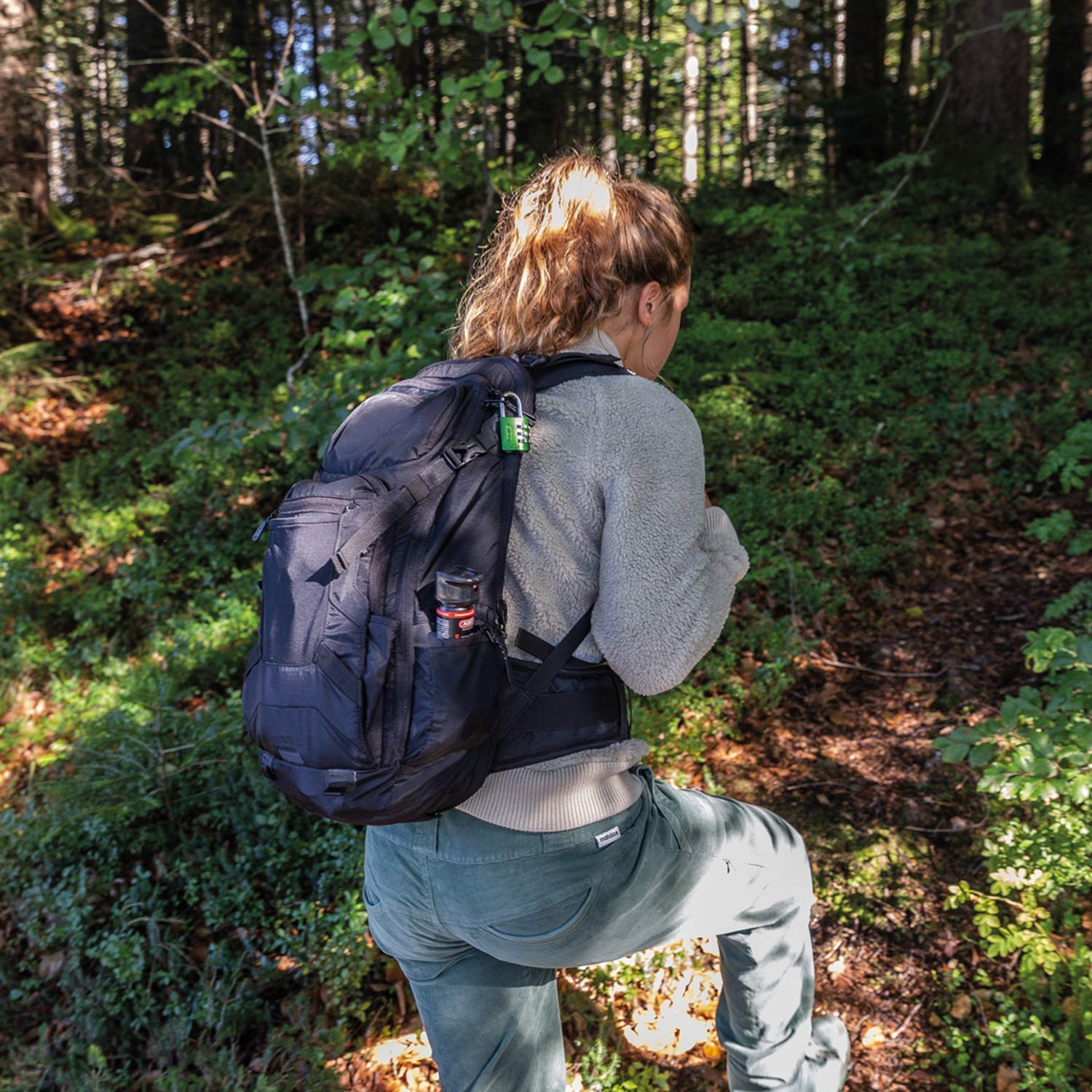 ABUS Pfefferspray SDS80 zur Tierabwehr - bis zu 5 m zielgenaues Abwehrspray mit Jet-Sprühstrahl zur Selbstverteidigung bei Tierangriffen - funktioniert auch kopfüber (Packung mit 2)