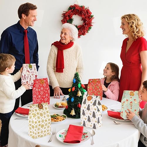 Miniatura 2 de STARRKY 24 bolsas de regalos de Navidad con calcomanías, bolsas de regalo de Navidad, 6 estilos para galletas, almuerzo, aulas, regalos de fiesta de