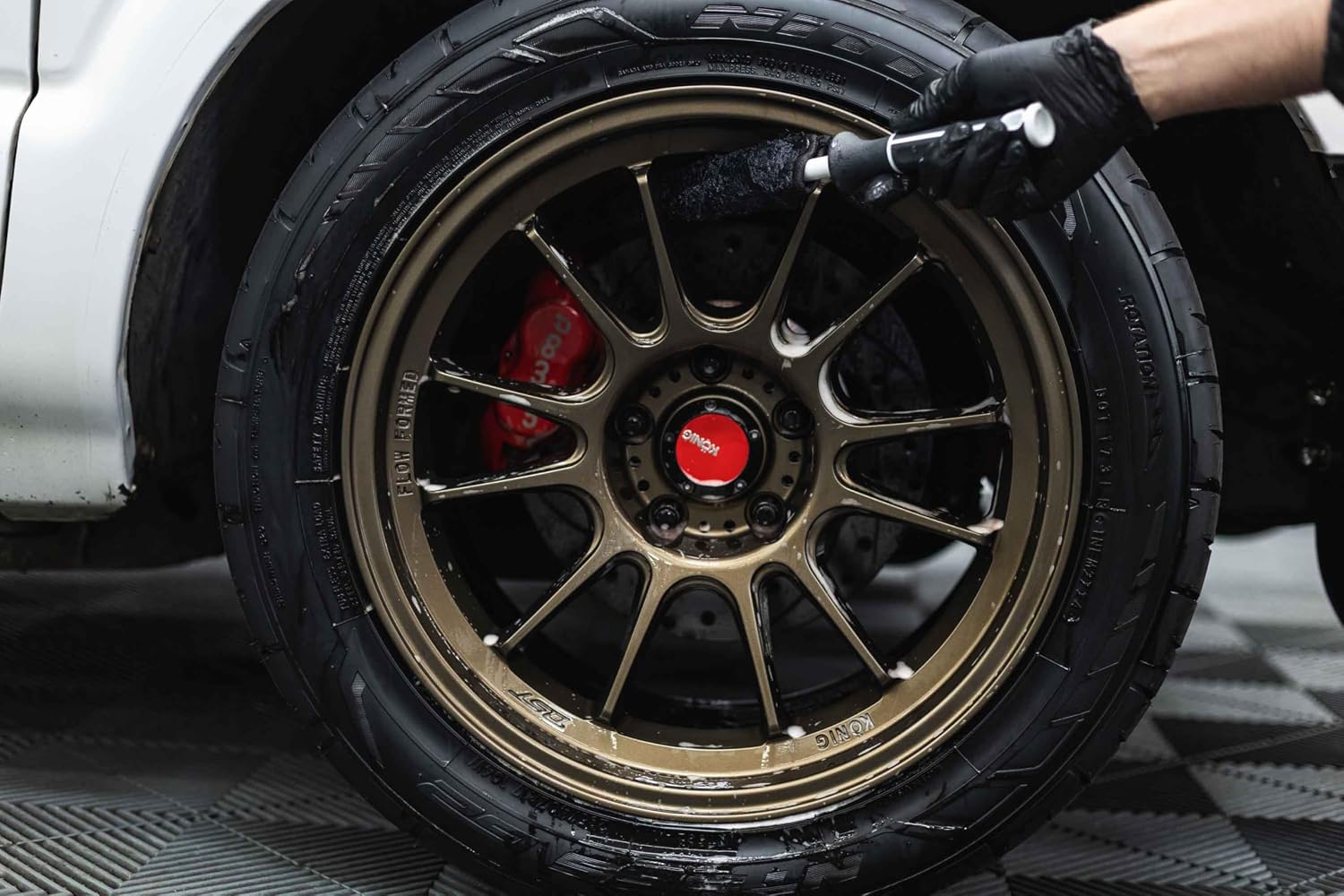 Detail Factory - Wheel Brush Kit with Interchangeable Microfiber Covers - Ultra-Soft Cleaning, Washing and Detailing Wheels, Tires, and Rims - Black Ice