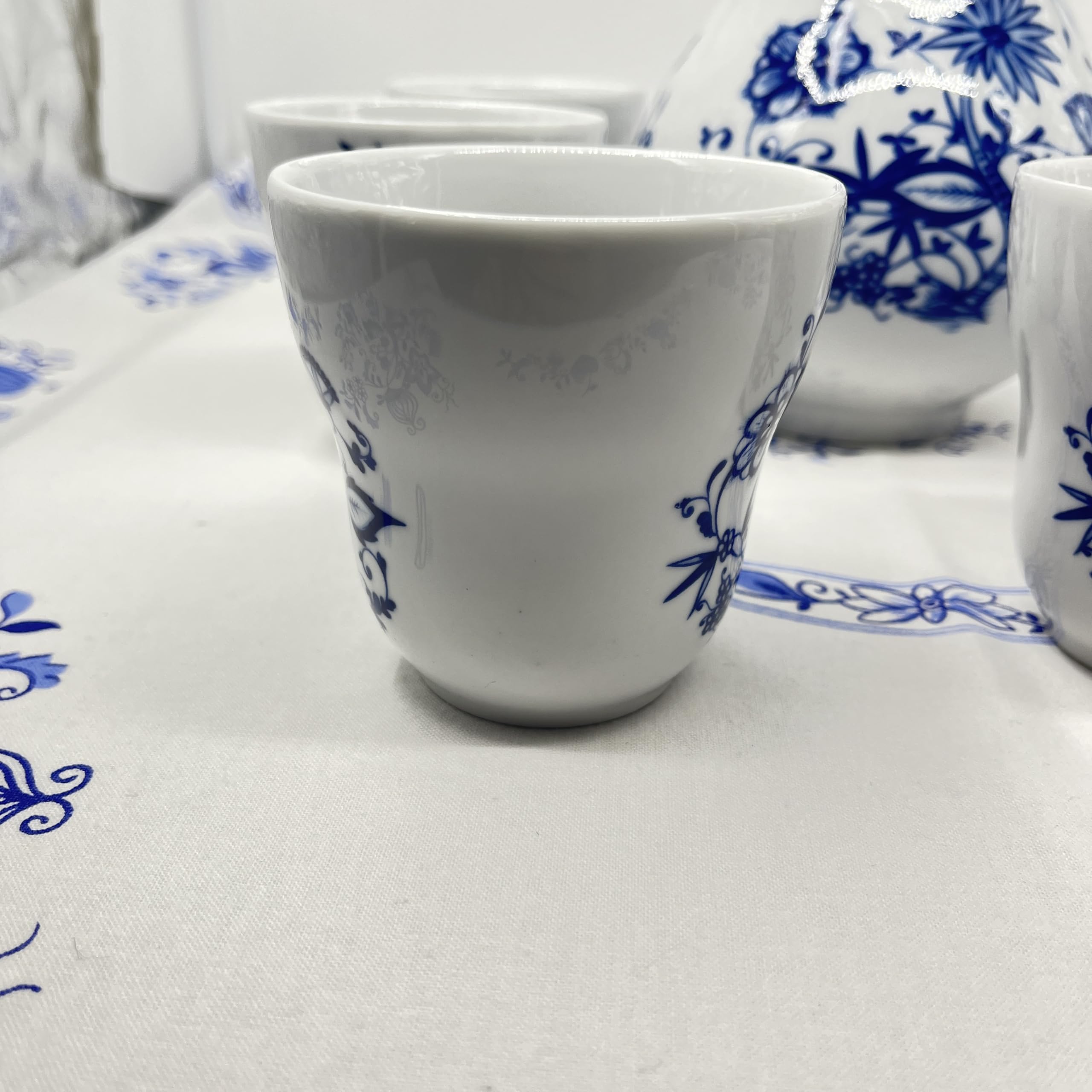 Kahla Zwiebelmuster Porzellan Saftset, Milchset, Saftservice, Milchservice, Wasserservice für 6 Personen, dishwashersafe, spülmaschinenfest