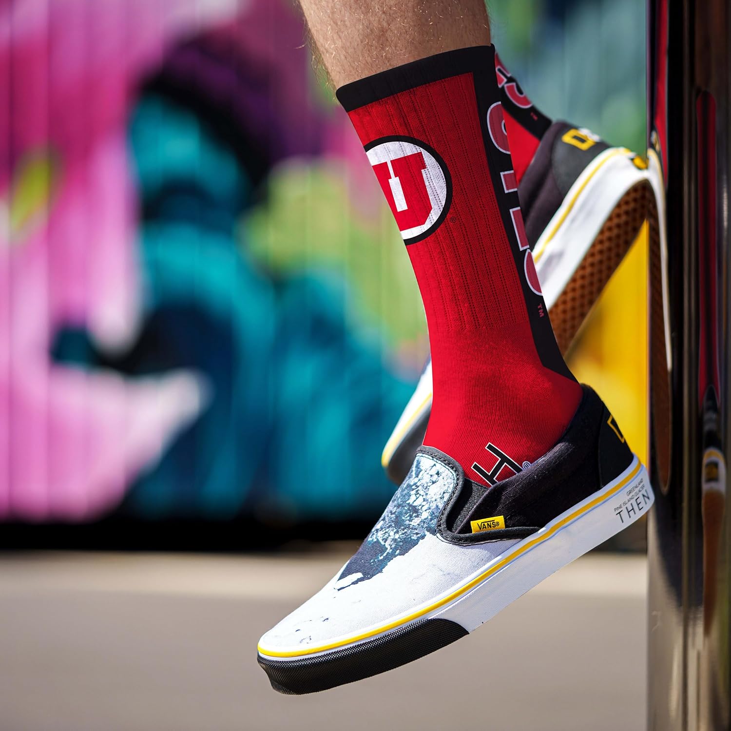For Bare Feet - NCAA Cruisin No Show Ankle Socks