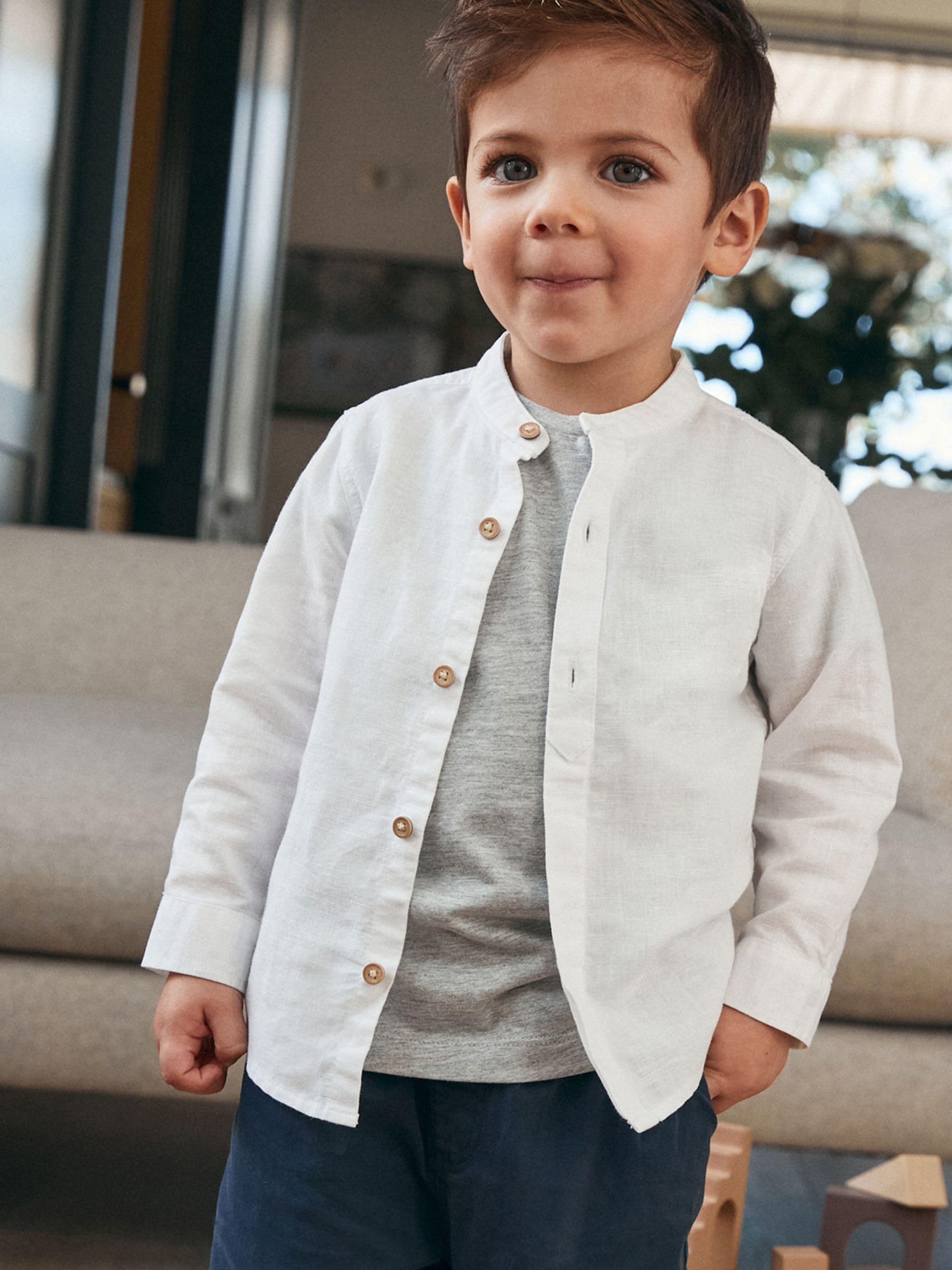 NEXT Garçon Chemise en Lin mélangé à col Tunisien Blanc 3 Ans-4 Ans