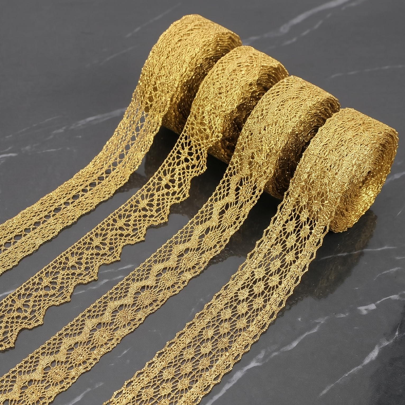 Ruban en dentelle dorée vintage pour couture et décors de mariage élégants
