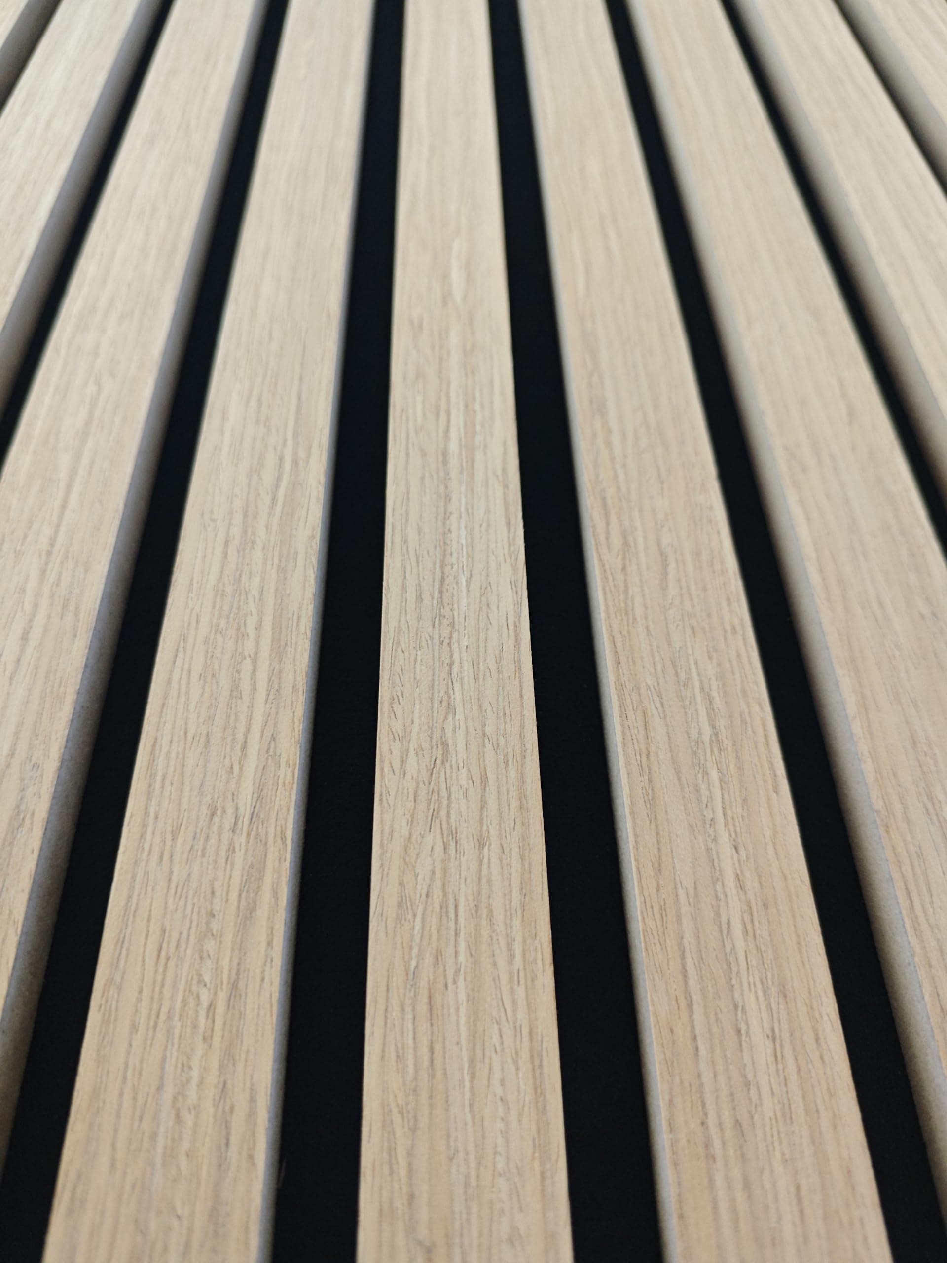Lot de 2 - 260×30cm panneaux muraux acoustiques MDF Chêne foncé | Panneau acoustique mural pour studios, salons, bureau, comptoir - Fond feutrine noir