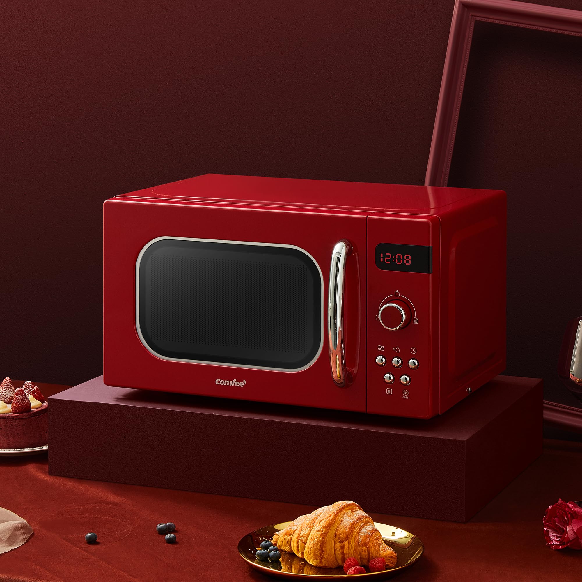 Comfee CMSRO 20 di rd Micro-ondes rétro avec 8 menus automatiques, 5 niveaux de puissance de cuisson, bouton de cuisson express, 20 L, 800 W, rouge passionné