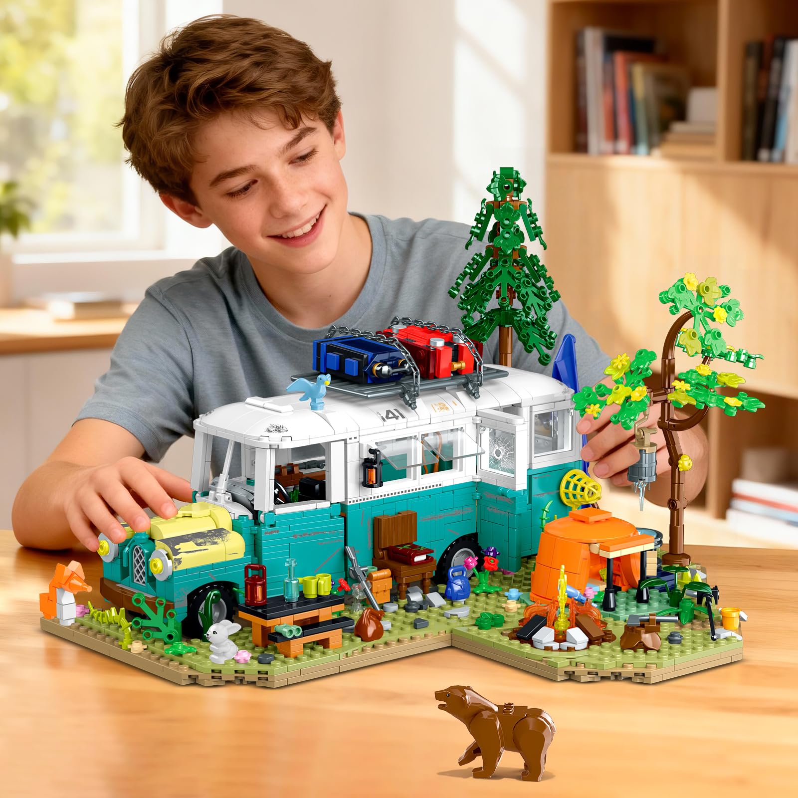 CUBIMANA Sets de Jeux de Construction de Bus Terre Sauvage avec lumière, Jouet de Camping avec Bus et Animaux Amovibles, décoration et présentoir créatifs, Cadeau pour Adultes et Adolescents 1392 pcs