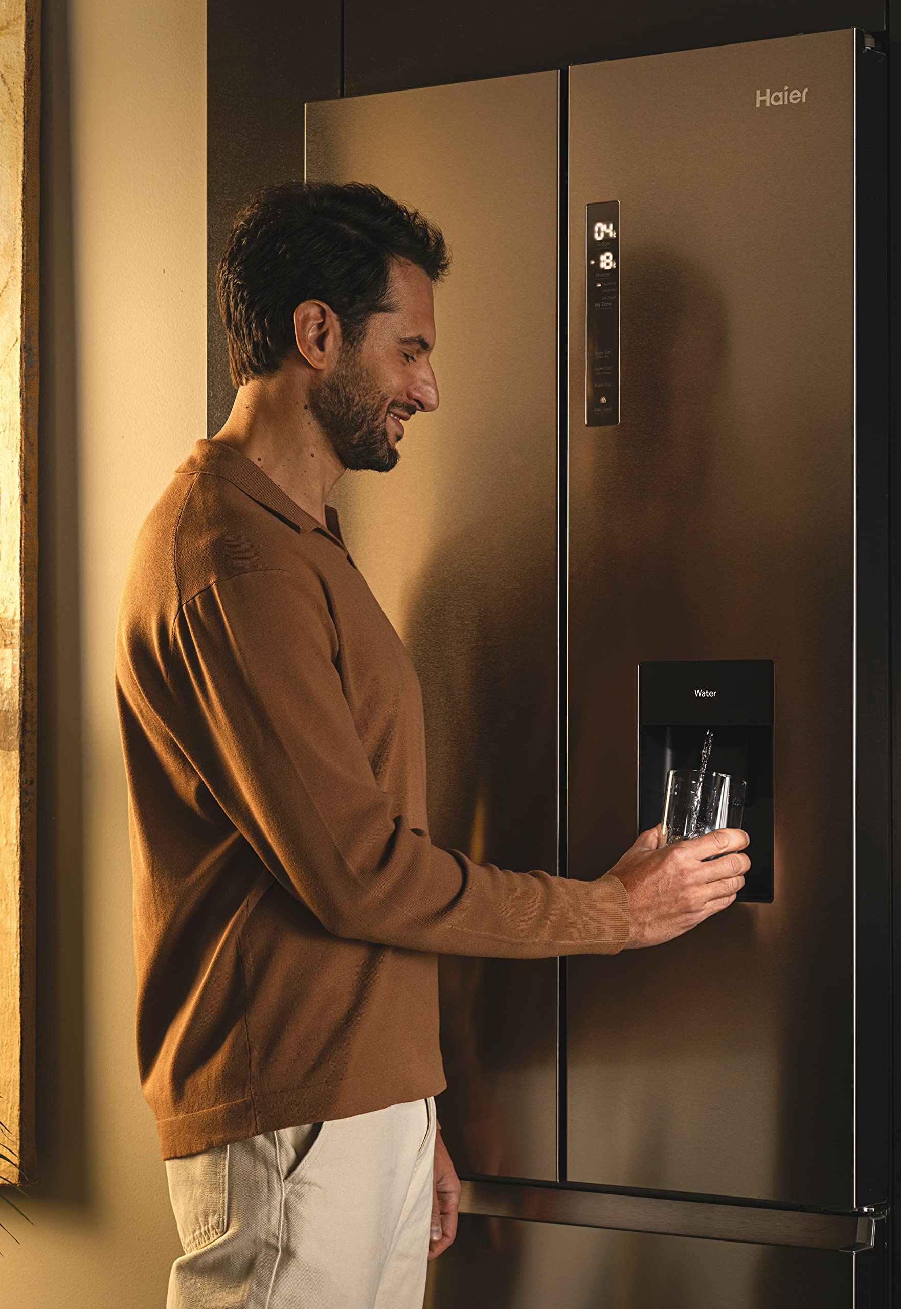 Haier HFW7720EWMP Réfrigérateur combiné - Pose libre, 477L, My Zone Plus, Humidity Zone, Fontaine à eau, Smart Home (Wi-Fi), Gris, Classe E