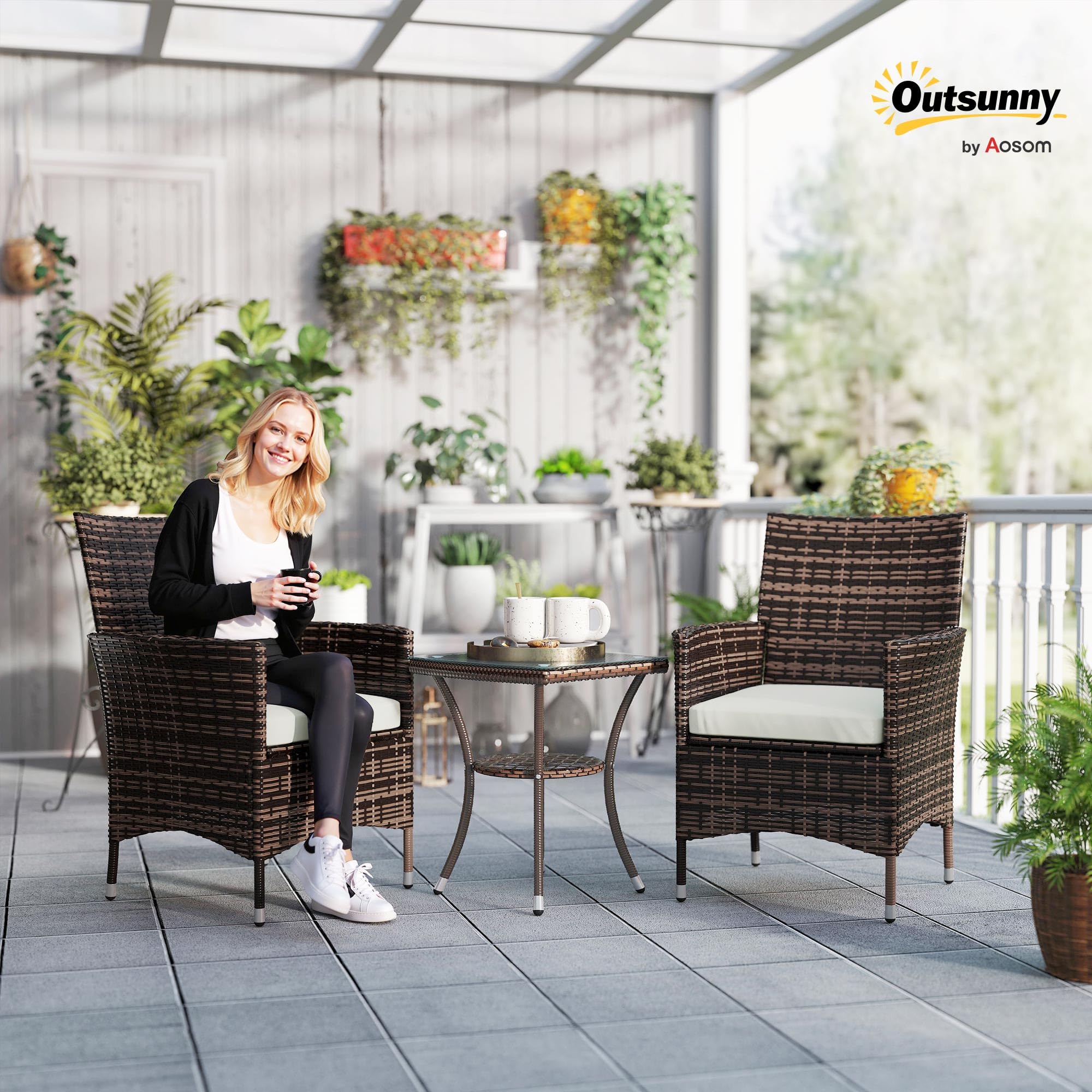 Outsunny Set Mobili da Giardino Rattan Set Arredamento Giardino 3pz Tavolo con 2 Sedie con Cuscini Marrone