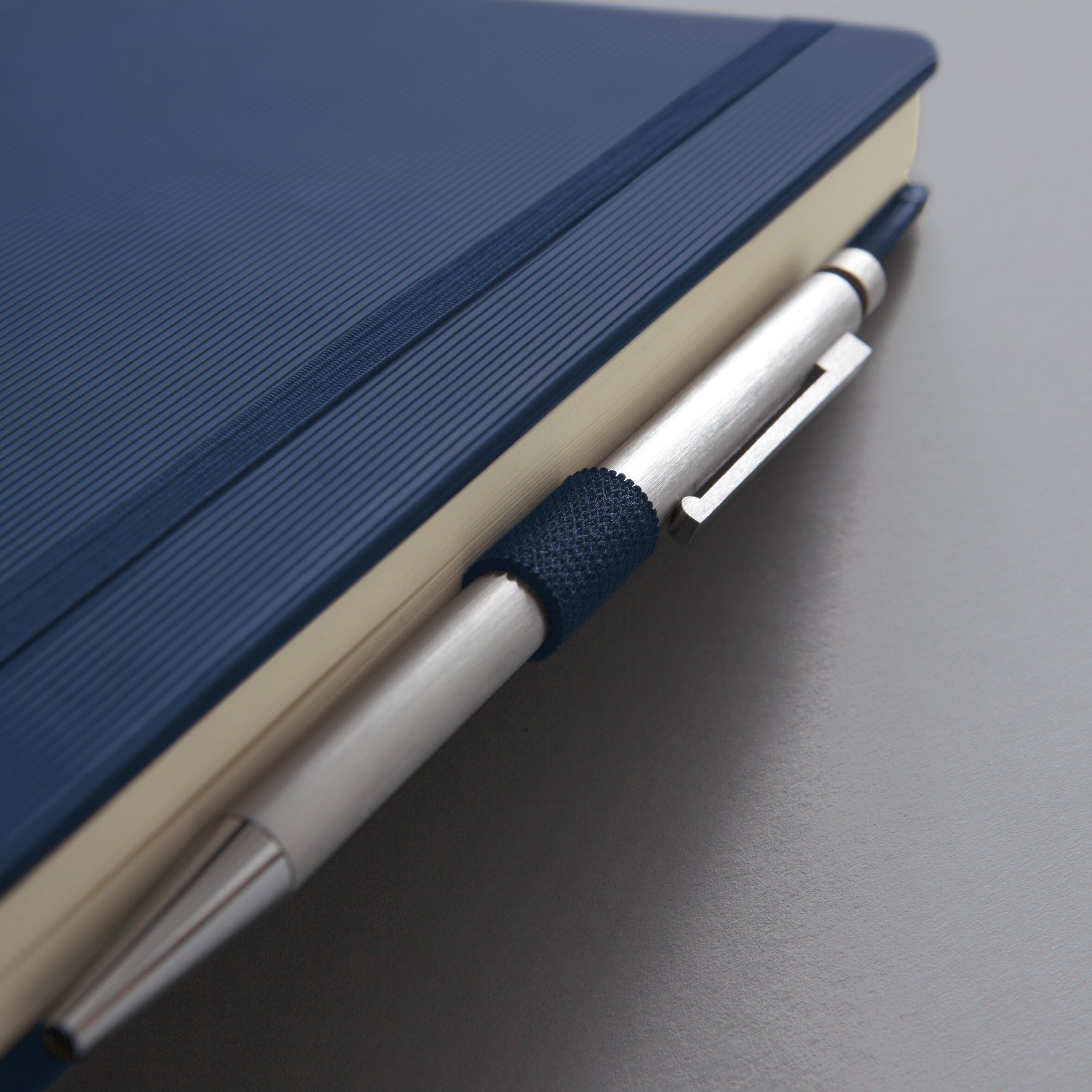 SIGEL CO647 Carnet de notes premium ligné, A4, couverture rigide, bleu - Conceptum