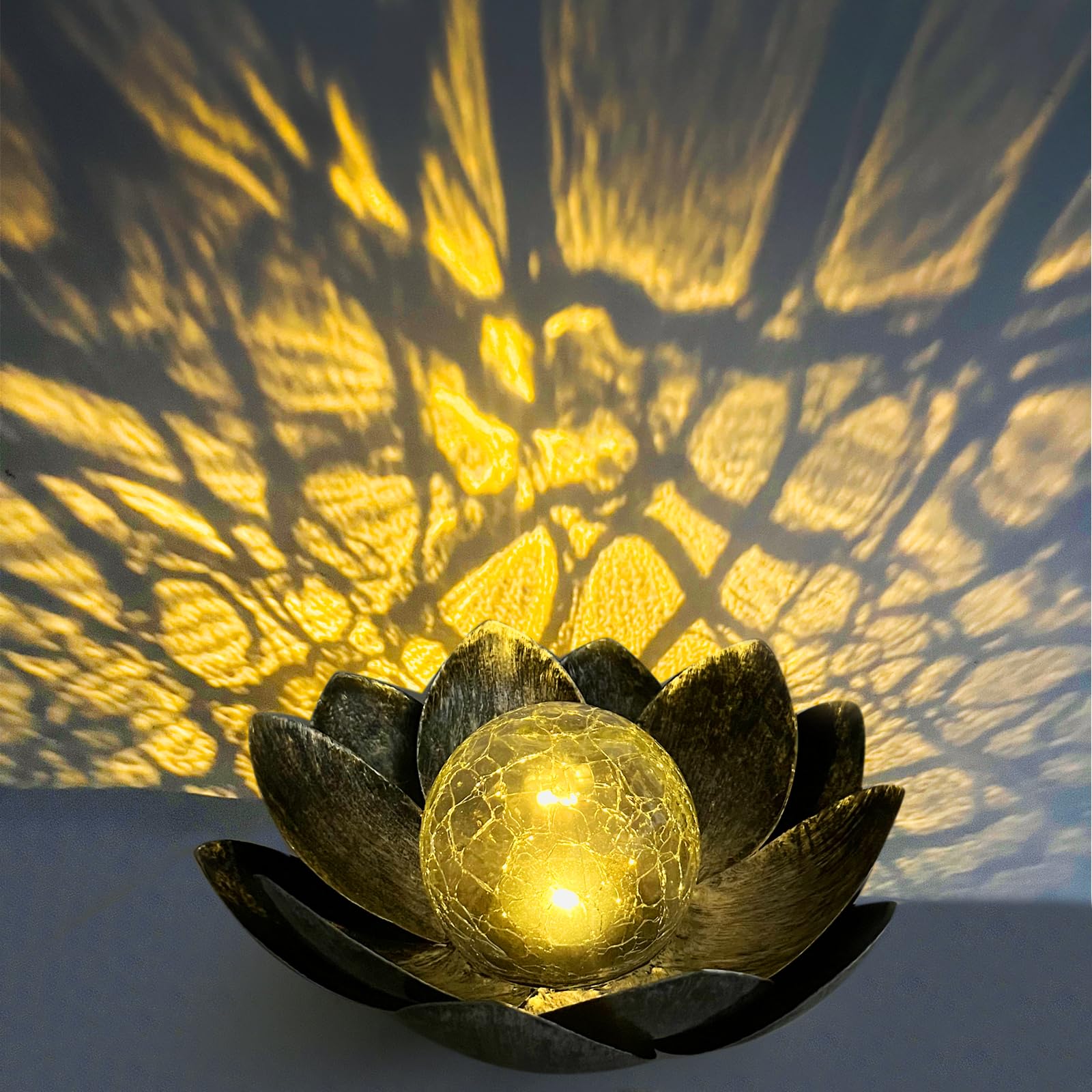 Lampe Solaire Fleur De Lotus - Décorative Pour Jardin - Étanche IP65 - Boule En Verre Craquelé - Auto-Alimentée