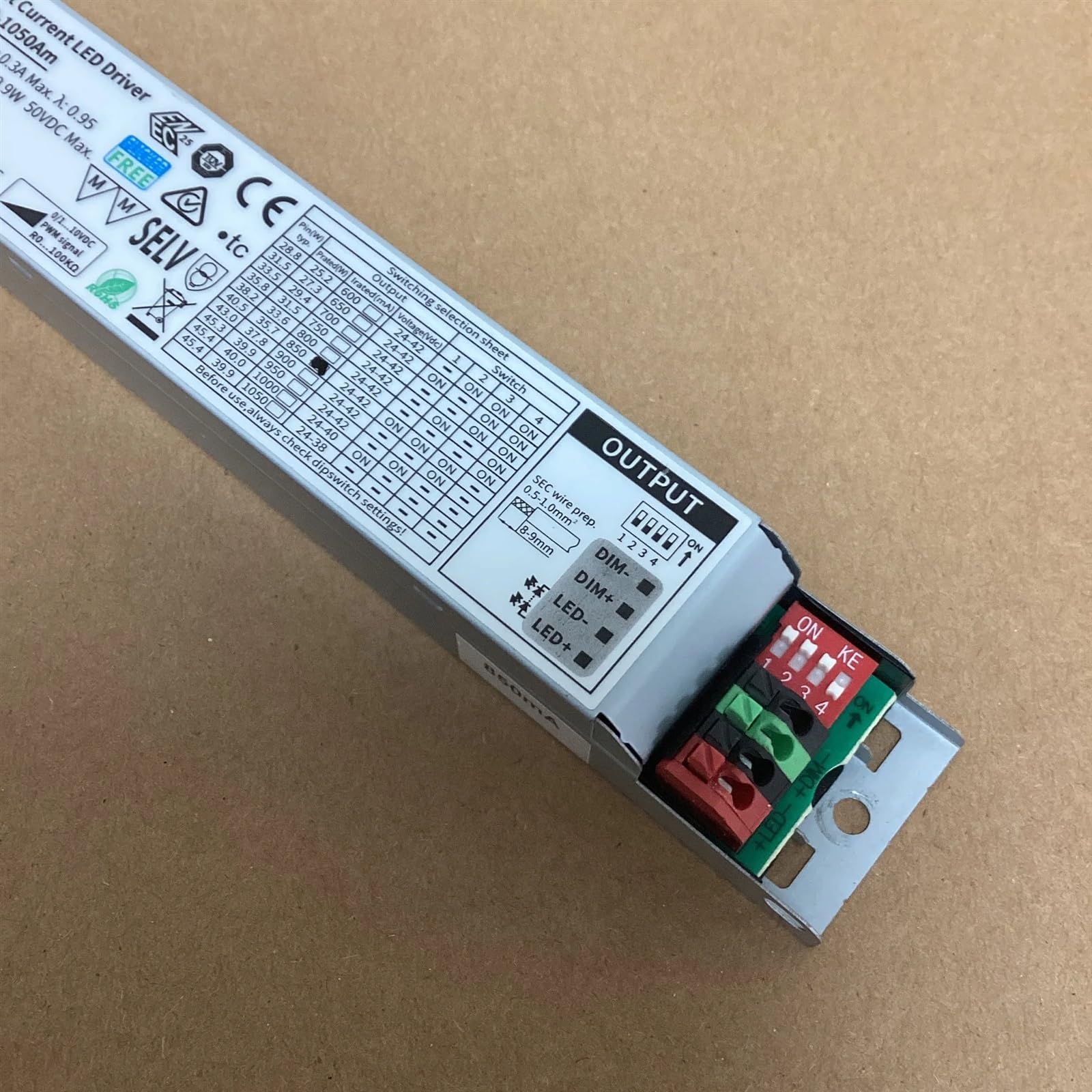 1 Uds. Controlador LED Regulable Lineal de Corriente Constante 40W BK-KHL040-1050Am 1-10V PWM RX atenuación 10 Niveles 600mA