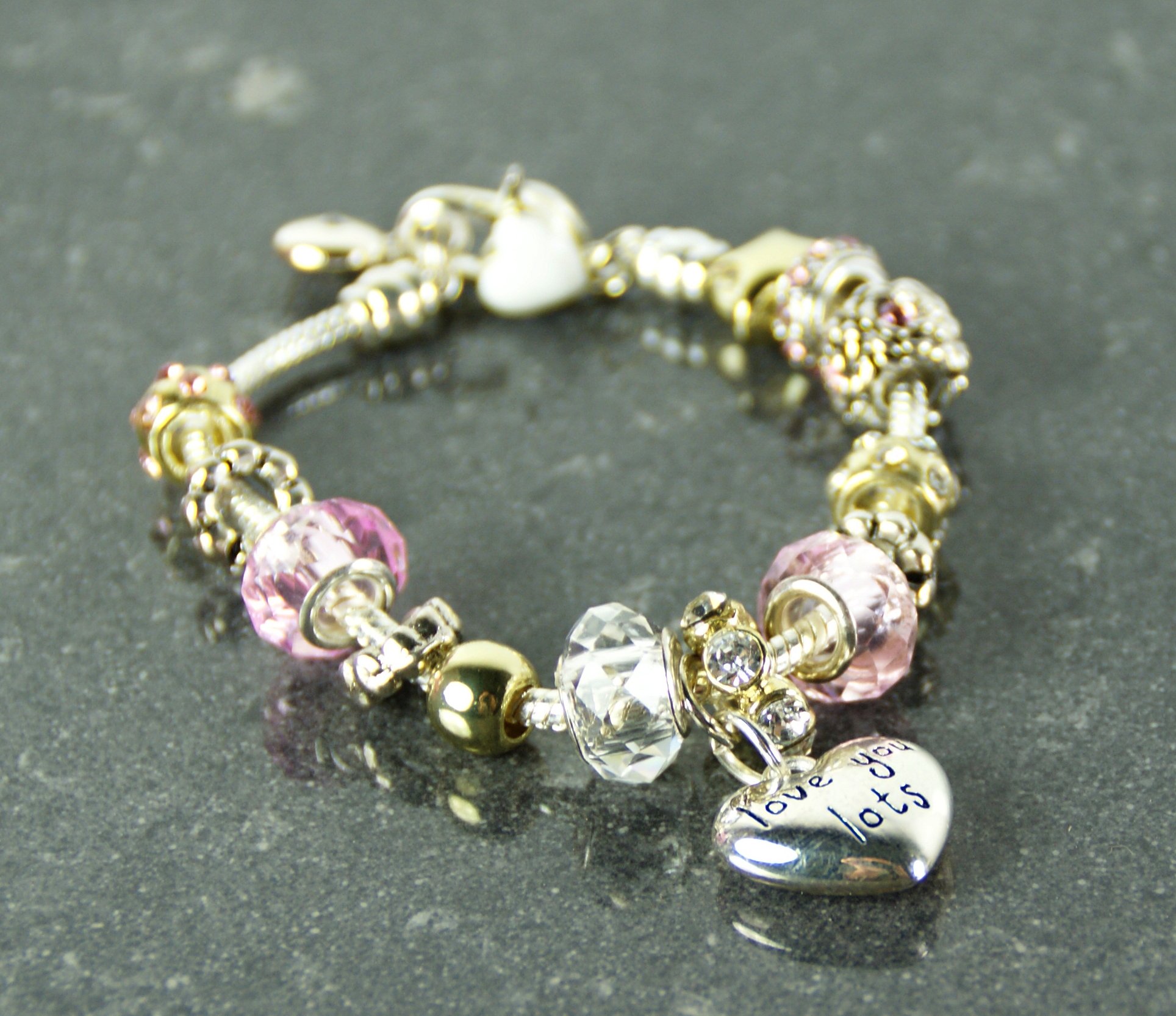 Mum Bracelet In Gift Box CB567