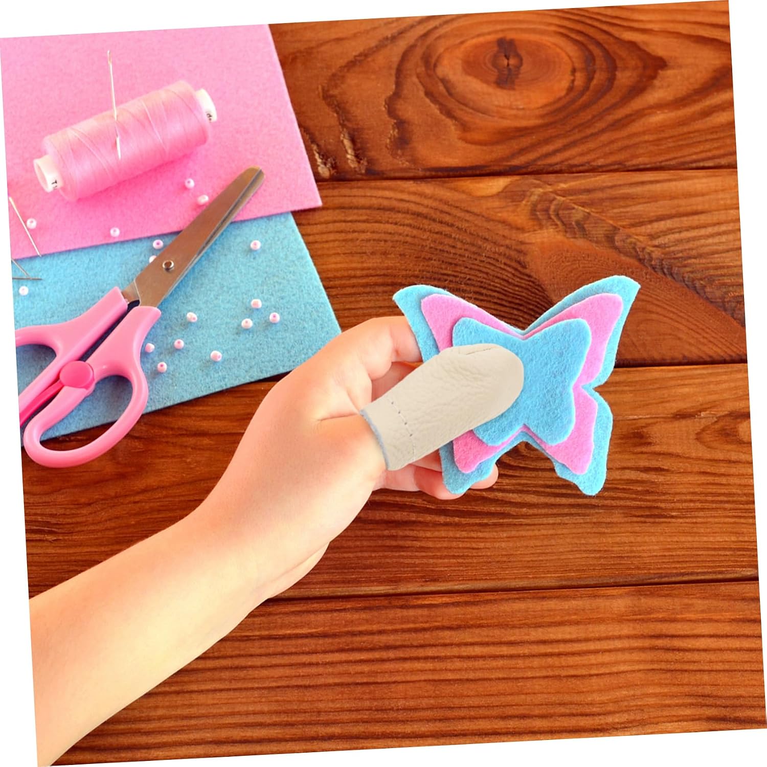 ARTIBETTER 20pairs Leather Finger Protectors Sewing for Crafting Random Flexible Design for Embroidery and Quilting Comfortable Non- Grip Includes for Thumb and Index Fingers