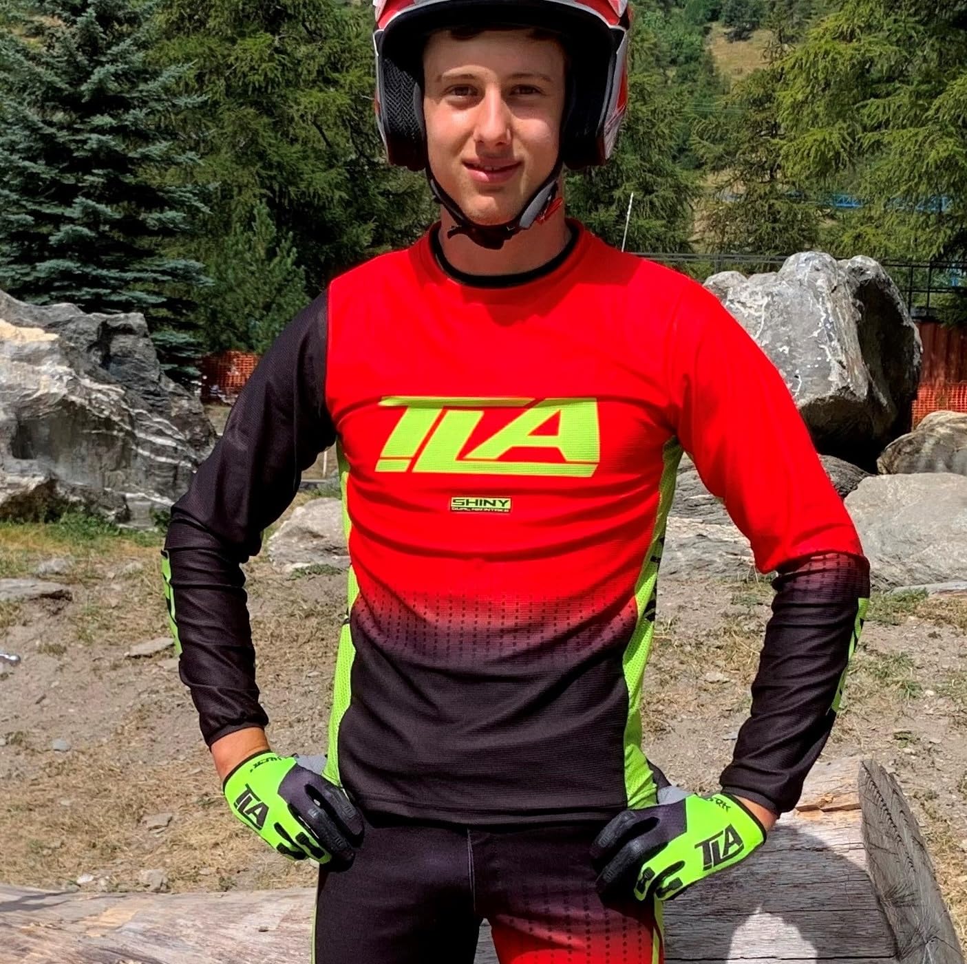 TLA JERK guanti motocross, mtb enduro, trial, bmx, unisex per uomo, donna e ragazzo, Abbigliamento moto e bici, Guanti ciclismo elasticizzati, leggeri, traspiranti e resistenti all’usura.