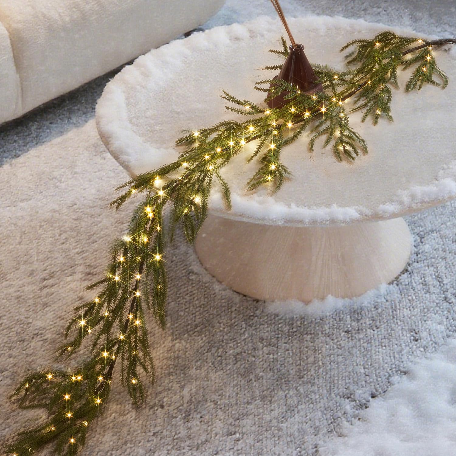 Fudios Beleuchtete Norfolk-Kiefergirlande mit Timer, Girlande mit Lichtern, 1,8 m, USB-betrieben und batteriebetrieben, 110 LED-Lichterkette für Kaminsims, Kamin, Weihnachtsdekoration