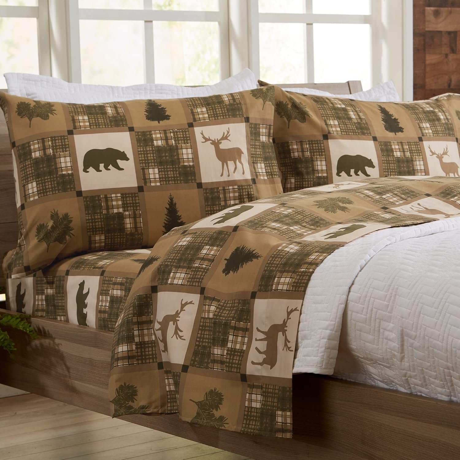 Great Bay Home Twin Microfiber Sheet Set – Lodge Woodland Decor (Stonehurst)