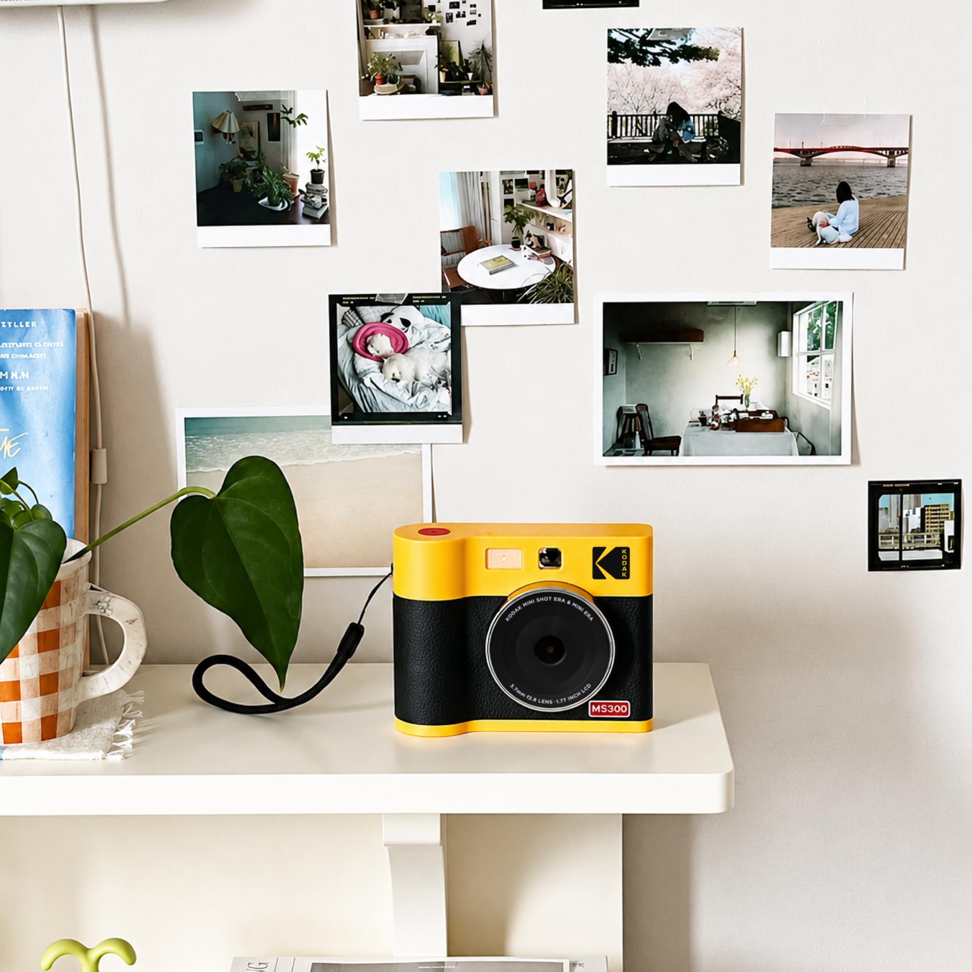 KODAK Mini Shot 3 Era 4PASS 2-in-1 Appareil Photo Instantané et Imprimante Photo Portable (7,6x7,6cm) Appareil Photo + Paquet avec 38 Feuilles, Noir