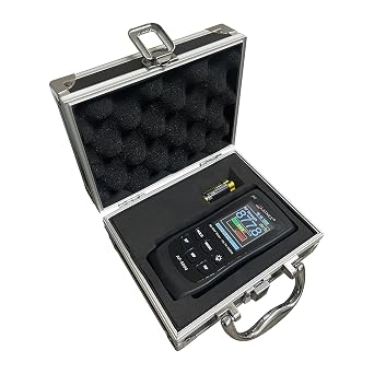 مقياس LATNEX AF-5000 5G EMF مع حقيبة حمل ألمنيوم وشهادة معايرة. يقيس الترددات اللاسلكية حتى 10 جيجا هرتز والمجالات المغناطيسية والمجالات الكهربائية