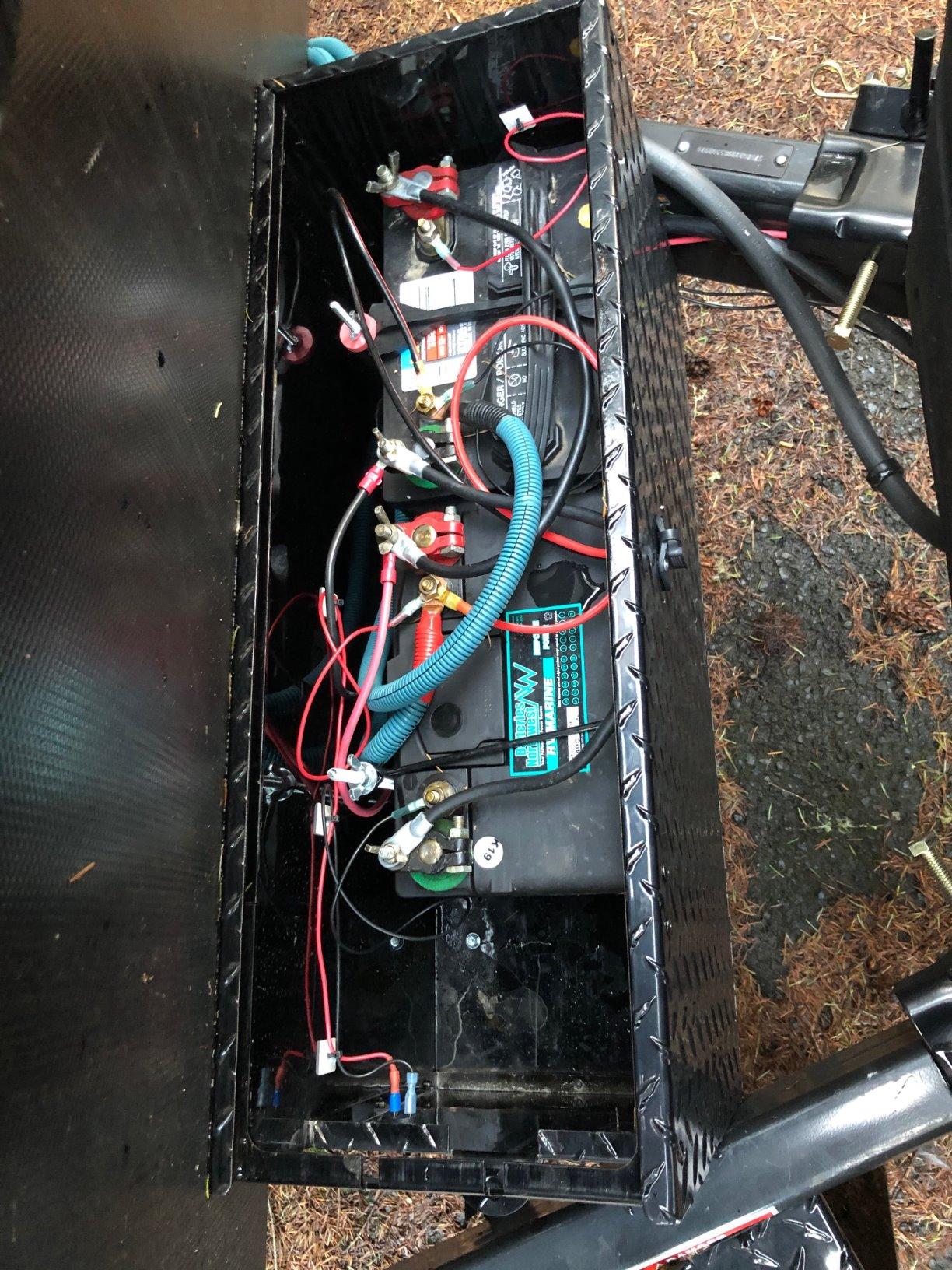 27" RV Battery Lock Box Aluminum Diamond Plate Gloss