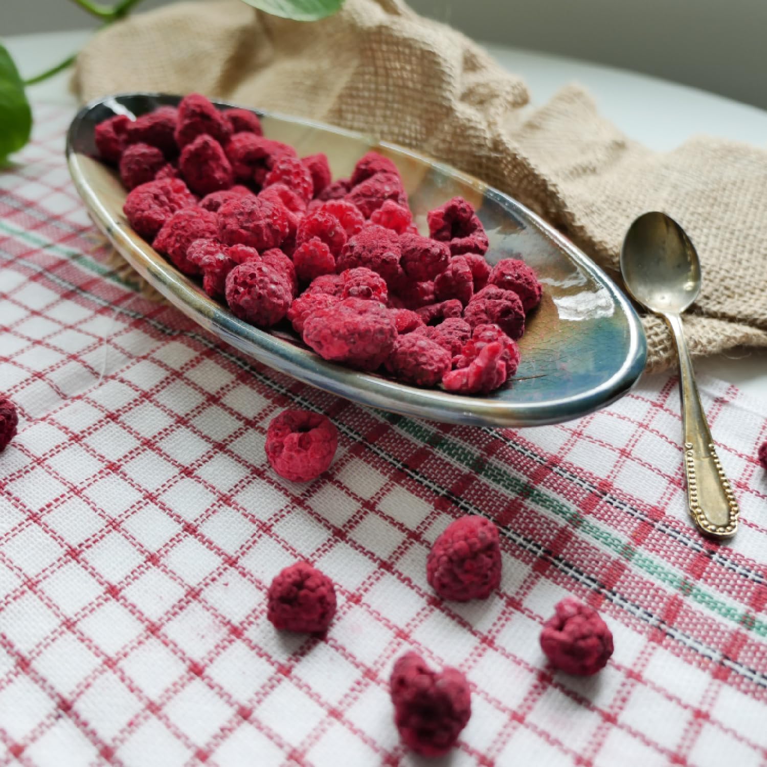 HiFOOD maliny liofilizowane 500 g duże opakowanie całe owoce bez dodatku cukru i bez konserwantów owocowa przekąska