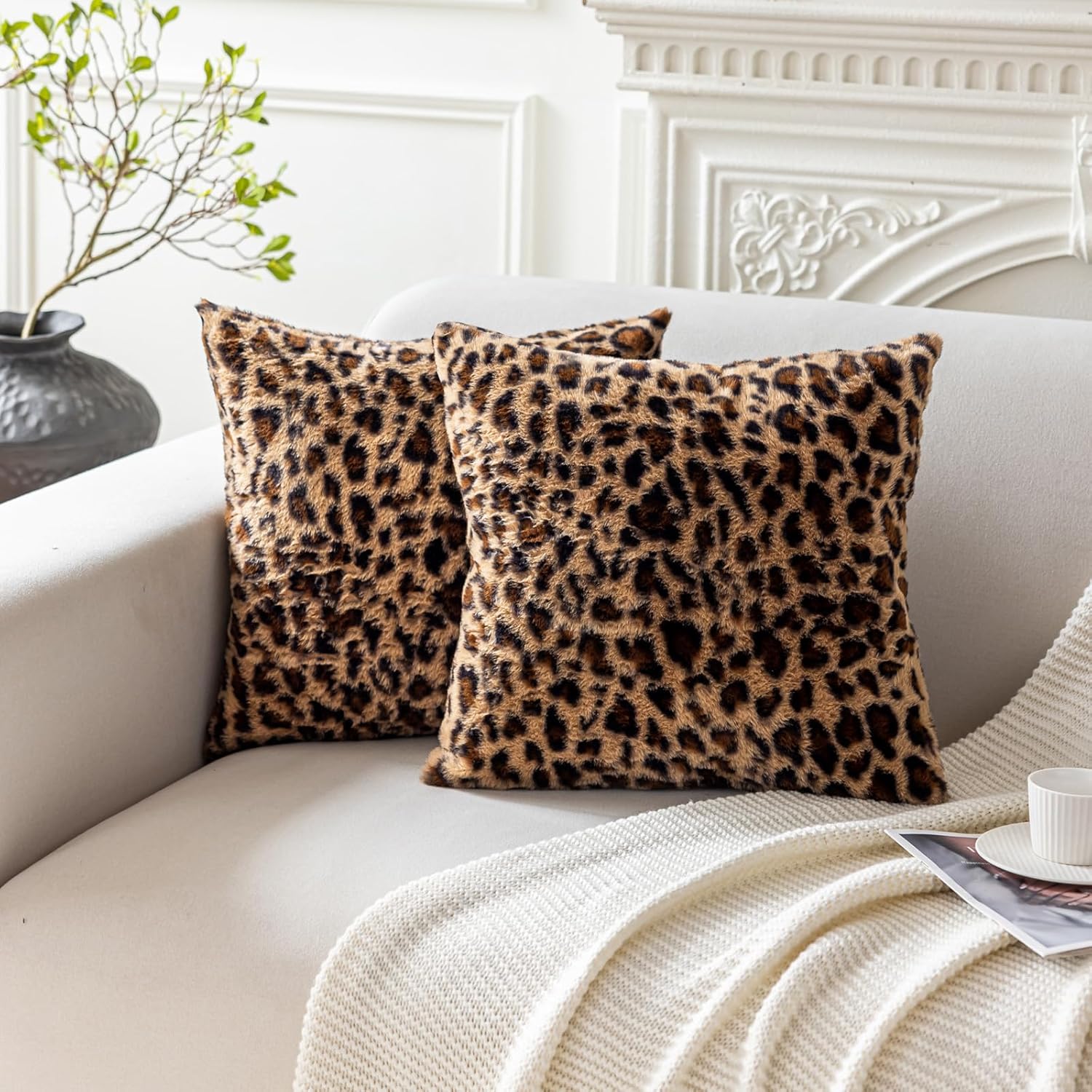 Cheetah Print Throw Pillow Covers 24x24 Set of 2, Fluffy Soft Faux Fur Decorative Throw Pillow Covers24 x 24, Leopard Print Home Decor for Sofa Livingroom