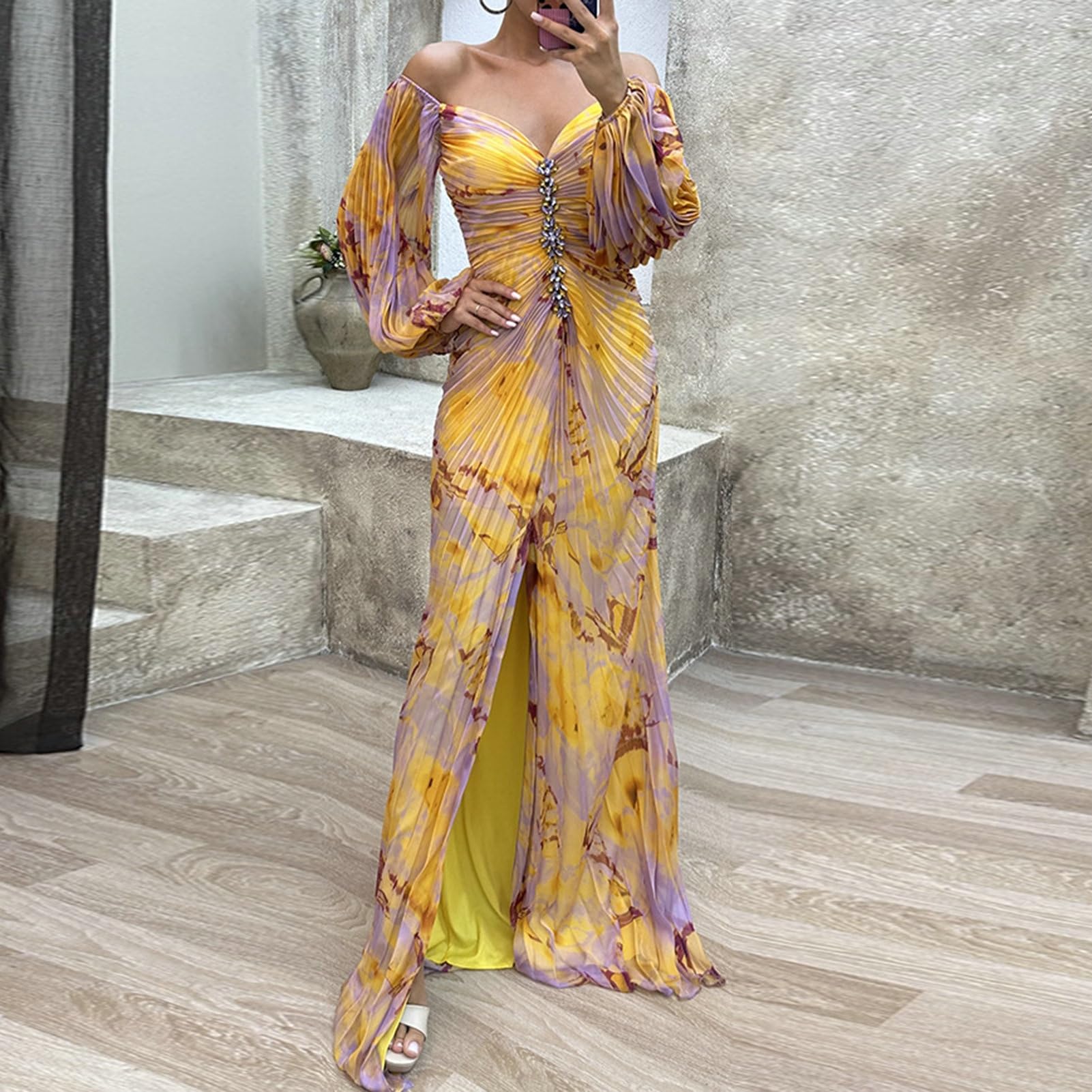 Abito floreale da donna, elegante, a maniche lunghe, con spalle scoperte, decorazione con strass, plissettato, maniche lunghe a lanterna, orlo diviso