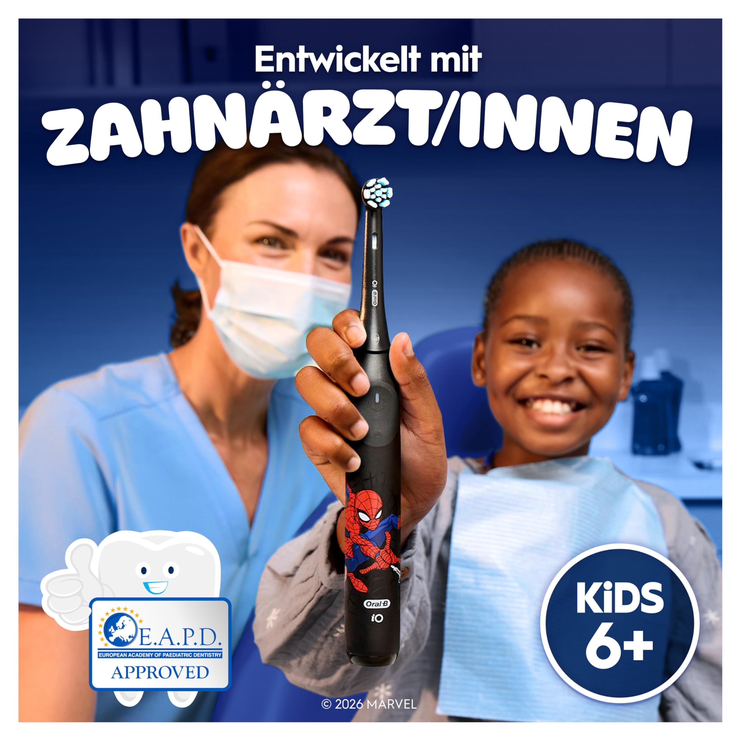 Oral-B iO Kids 6+ Marvel Spiderman Elektrische Zahnbürste Kinder, Schwarz | Kinderzahnbürste Elektrisch ab 6 Jahren mit 1 Aufsteckbürste, Inkl. Reise-Etui, TESTSIEGER (2,0) bei STIFTUNG WARENTEST