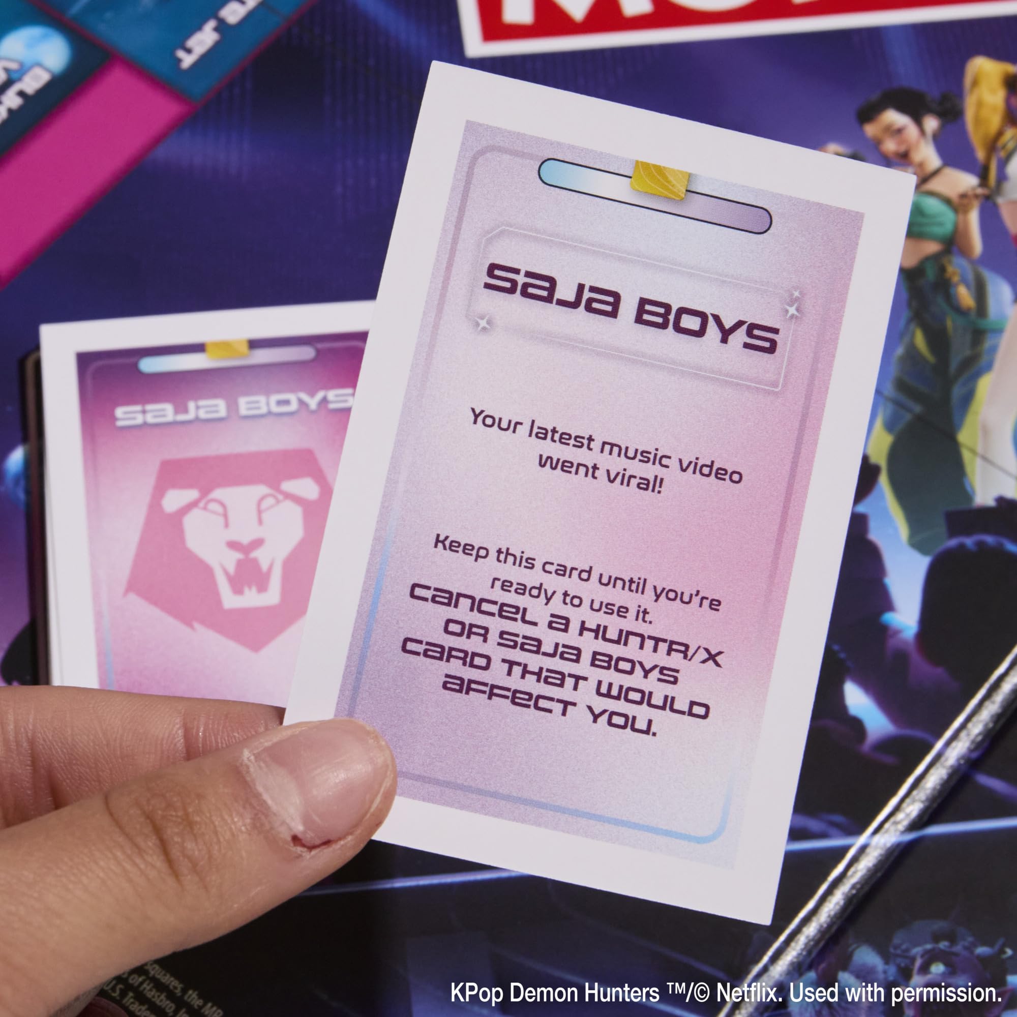 Monopoly: KPop Demon Hunters Edition Gioco di società | Giochi di famiglia per bambini, adolescenti e adulti | Regali divertenti per bambini | 2-6 giocatori | dai 8 anni in su | Versione inglese
