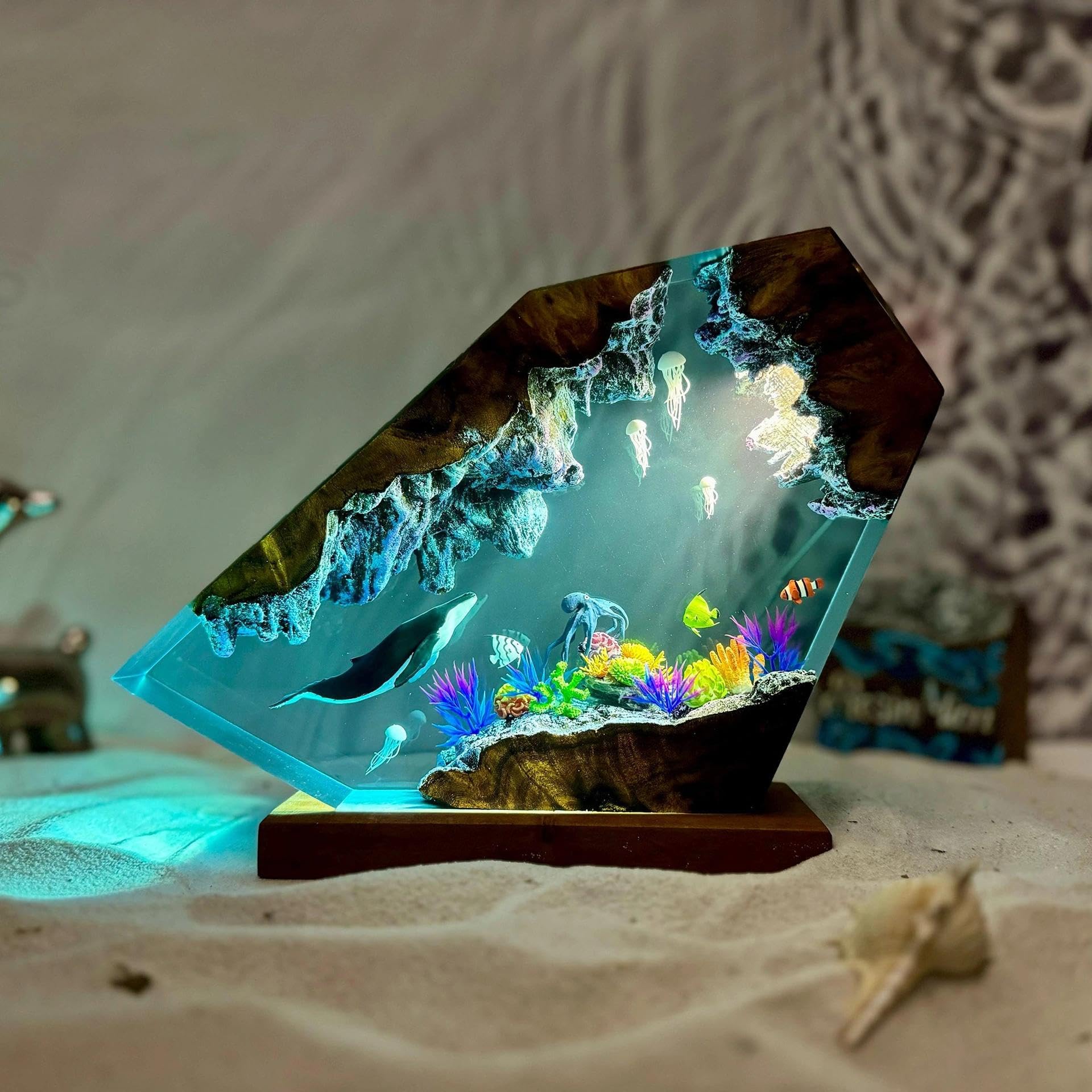 3D Ozean Epoxidharz Nachtlicht, Harz-Ozean-Tier Figuren Ornamente mit Holzsockel, Nachttischlampe mit USB-Kabel und 16 Farbe Remote Mehrfarbige LED Nacht Lampe, Desktop-Kunst-Dekor(Stil 5)