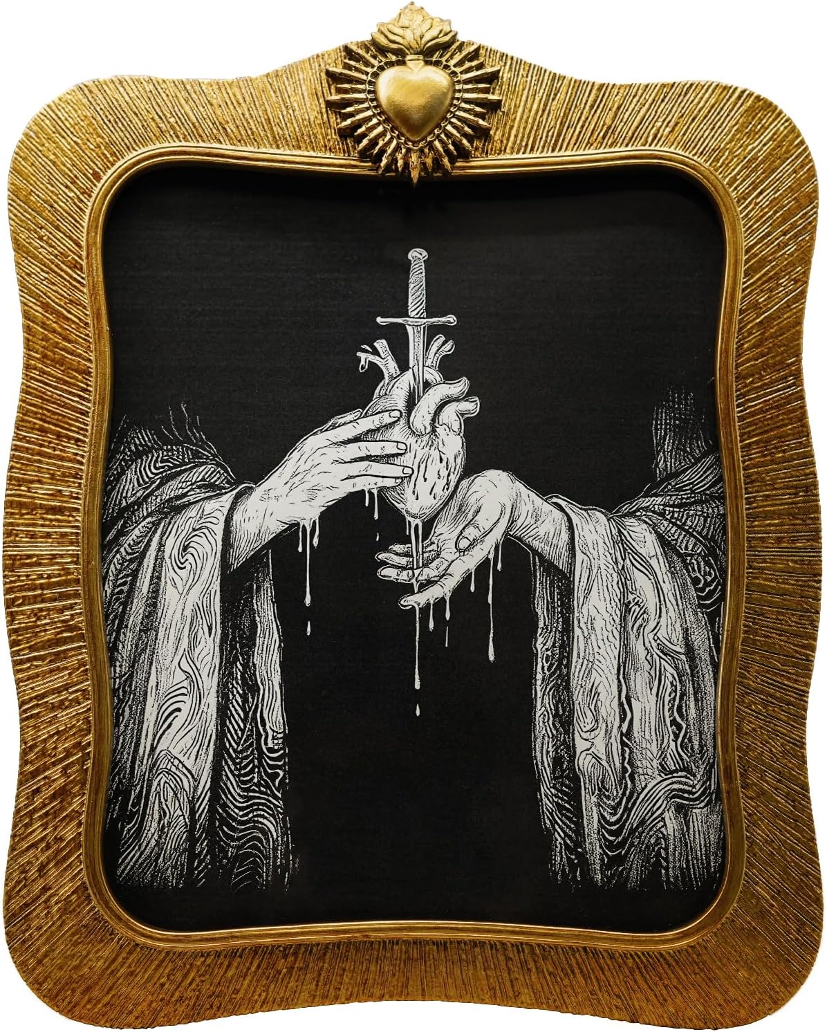 8x10 Vintage Picture Frame, Antique Bronze Gold Ornate Gothic Photo Frame for Wall Hanging or Tabletop Display, Decorative Heart Relief Design, Retro Home Decor, Photo Gallery Art