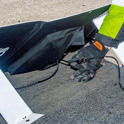 Miniatura 7 de Klein Tools 29251 Panel solar portátil de 200 W, cargador solar plegable al aire libre con puerto USB-A para centrales eléctricas, baterías y