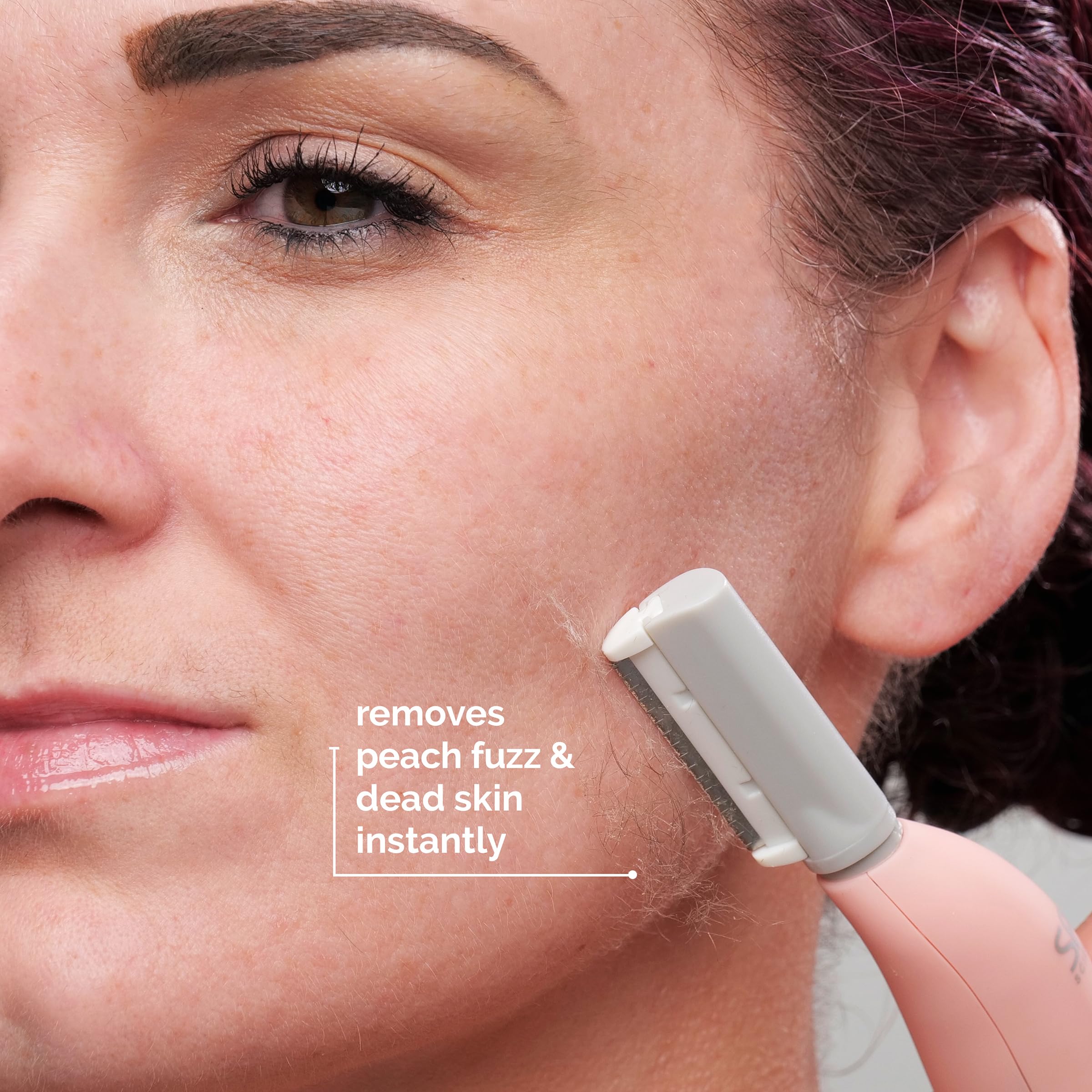 SPA SCIENCES - SIMA Patentierter Dermaplane Rasierer für Frauen Gesicht - Schmerzloses 2-in-1 Gesichtspeeling & Pfirsich-Fuzz Haarentfernung - Anti-Aging - 3 Geschwindigkeiten - Wiederaufladbar - 21